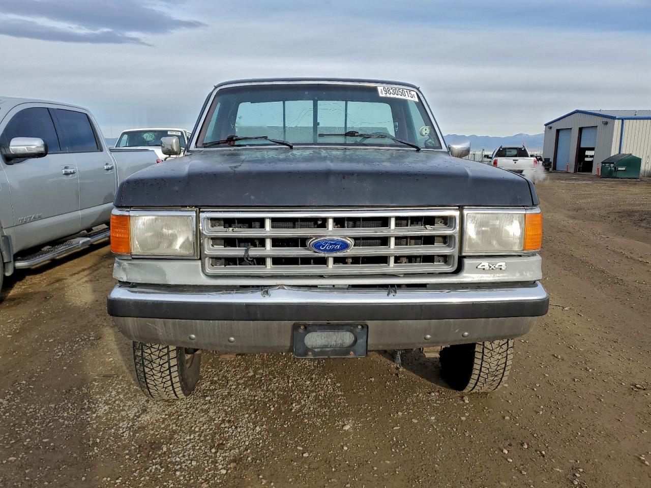 1987 Ford F250 Black vin: 1FTHF26L3HPA40607