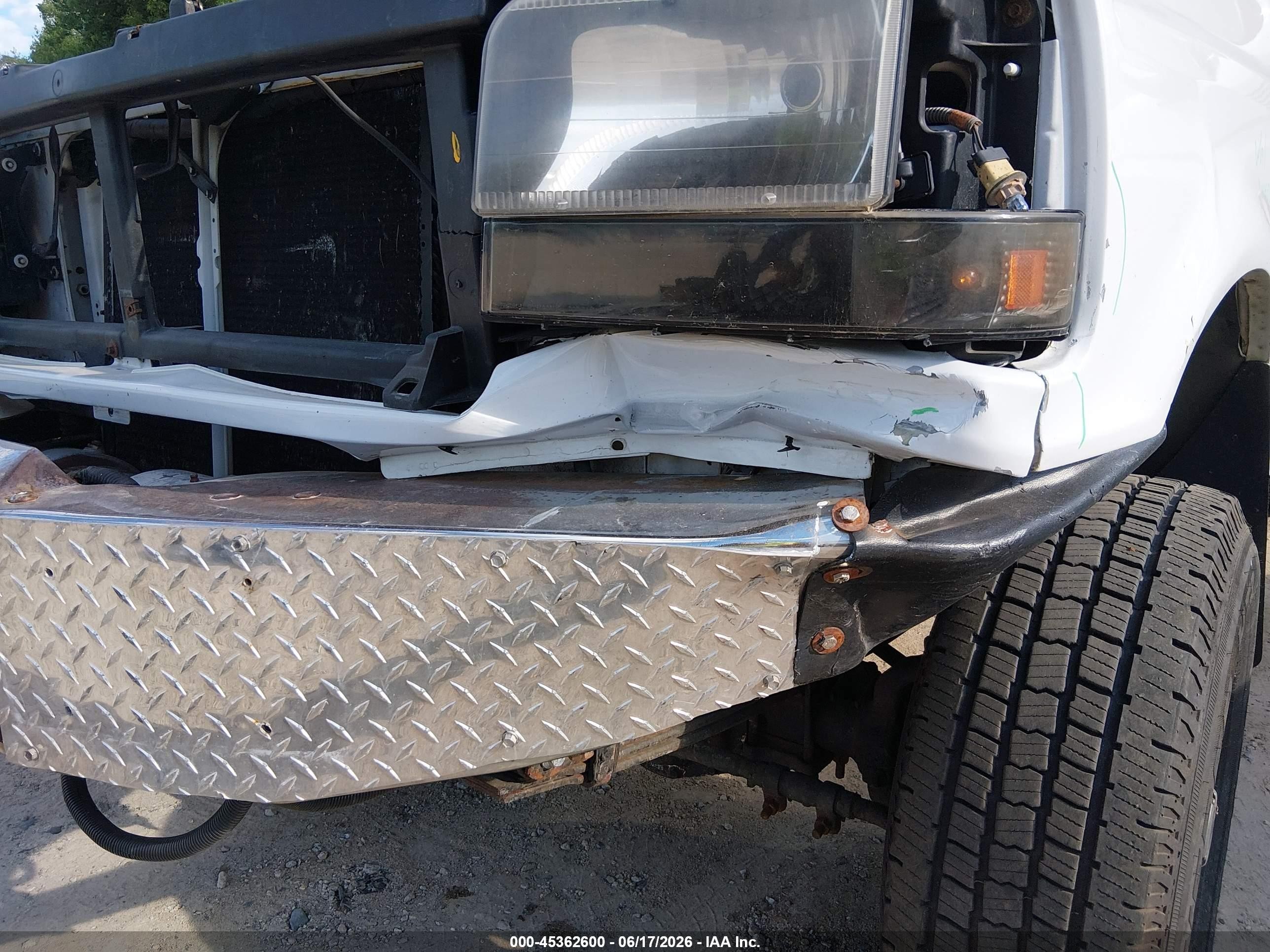 1996 Ford F350   White vin: 1FTHF36F8TEB63520