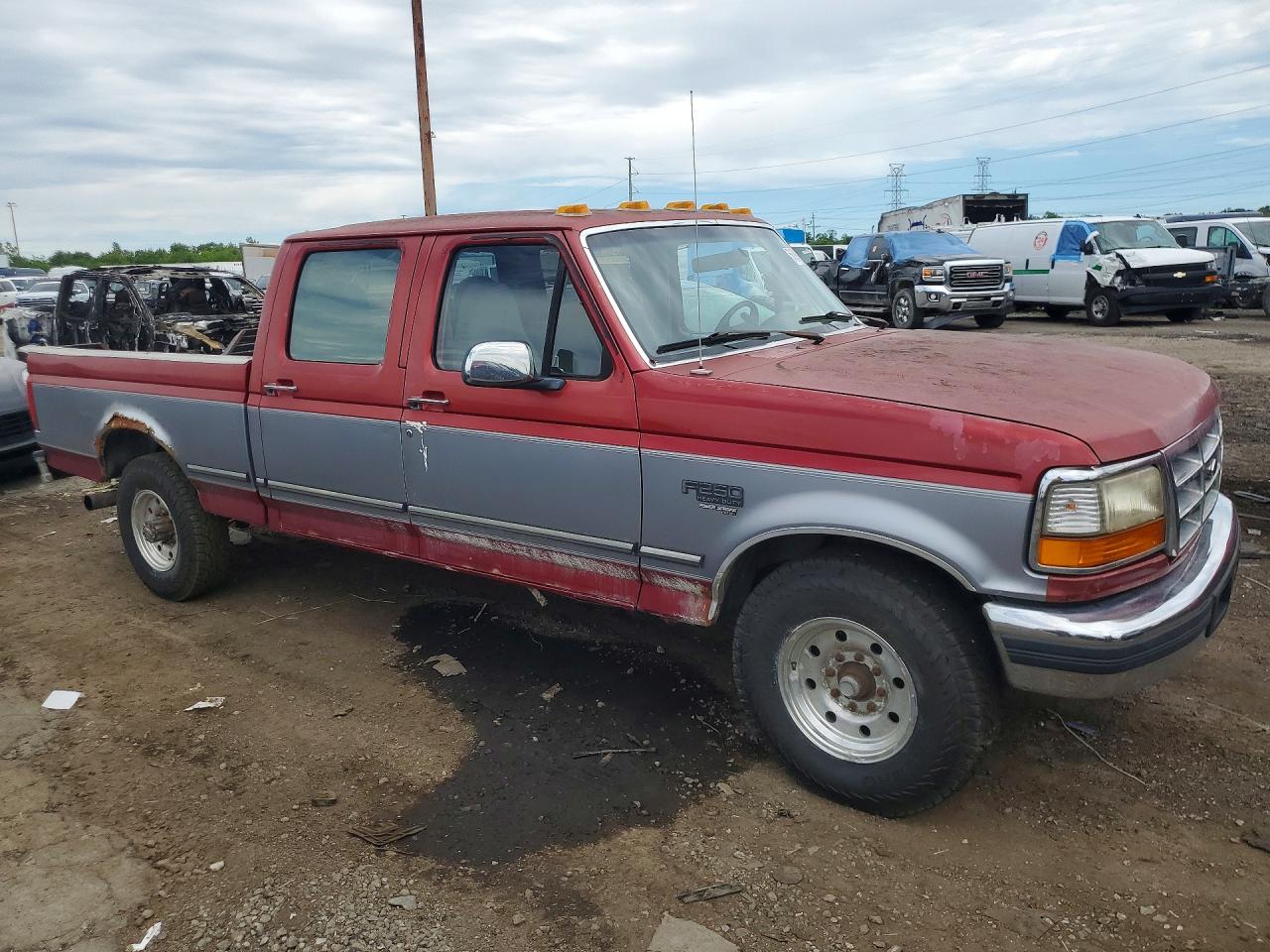 1997 Ford F250 Красный vin: 1FTHW25F0VEA75219