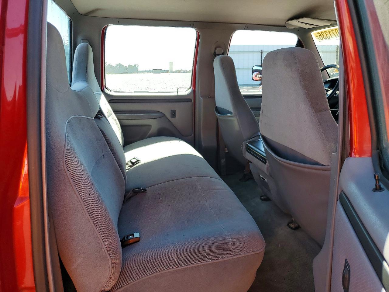 1993 Ford 250 Super Dut Red vin: 1FTHW25F9TEA79248