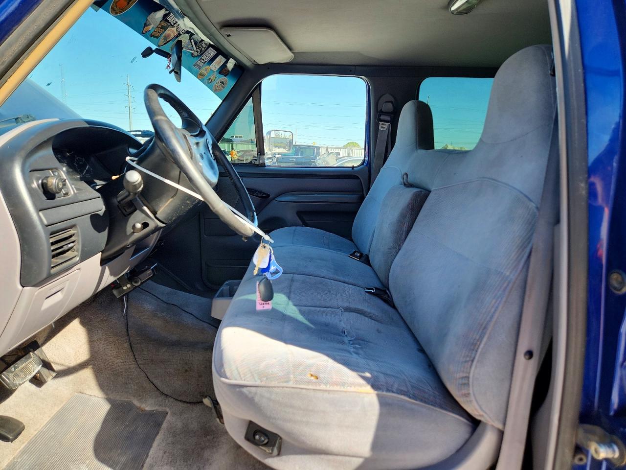 1996 Ford F250 Blue vin: 1FTHW25FXTEB07915