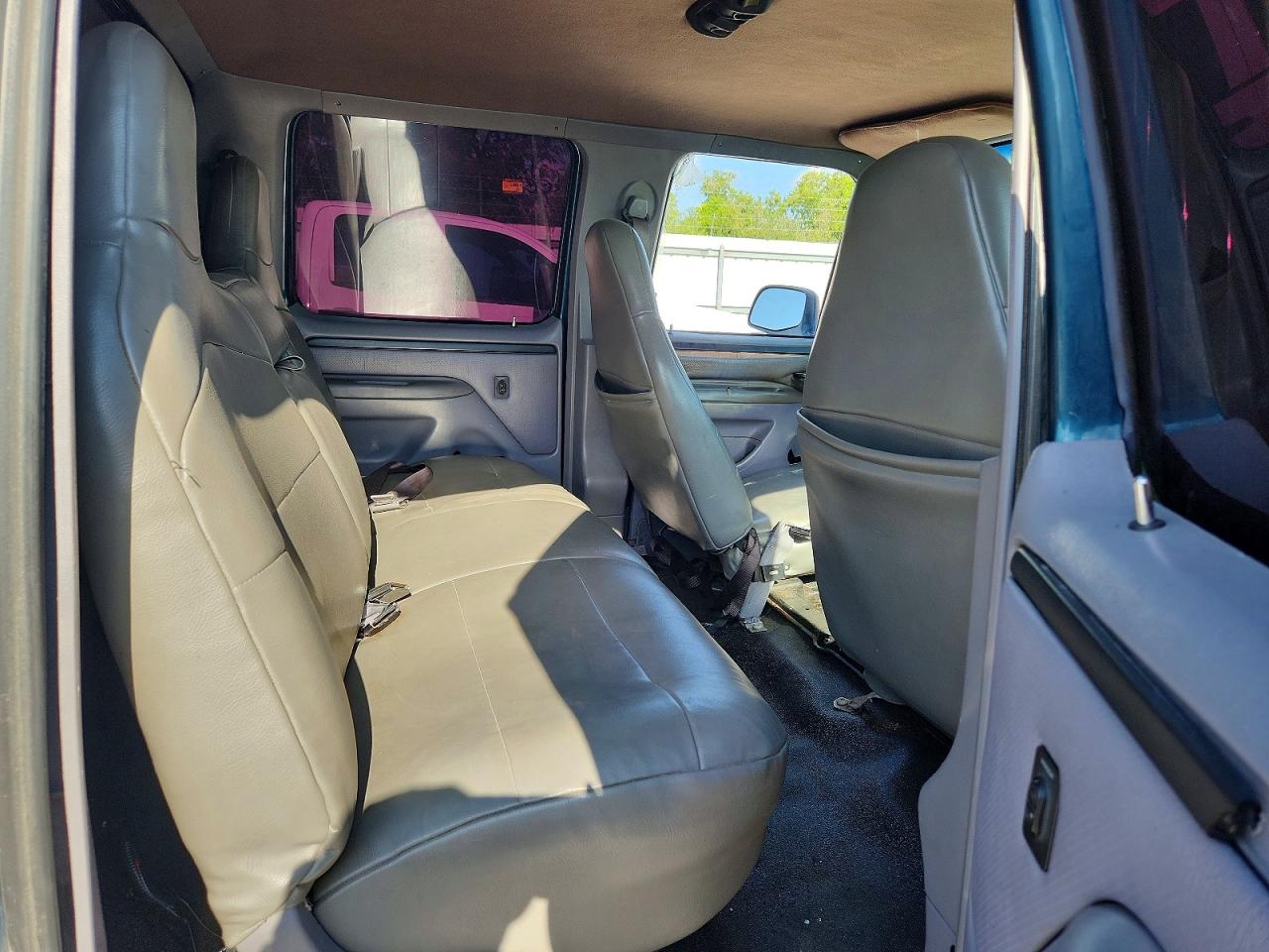 1996 Ford F250 Зеленый vin: 1FTHW26F2TEA02977
