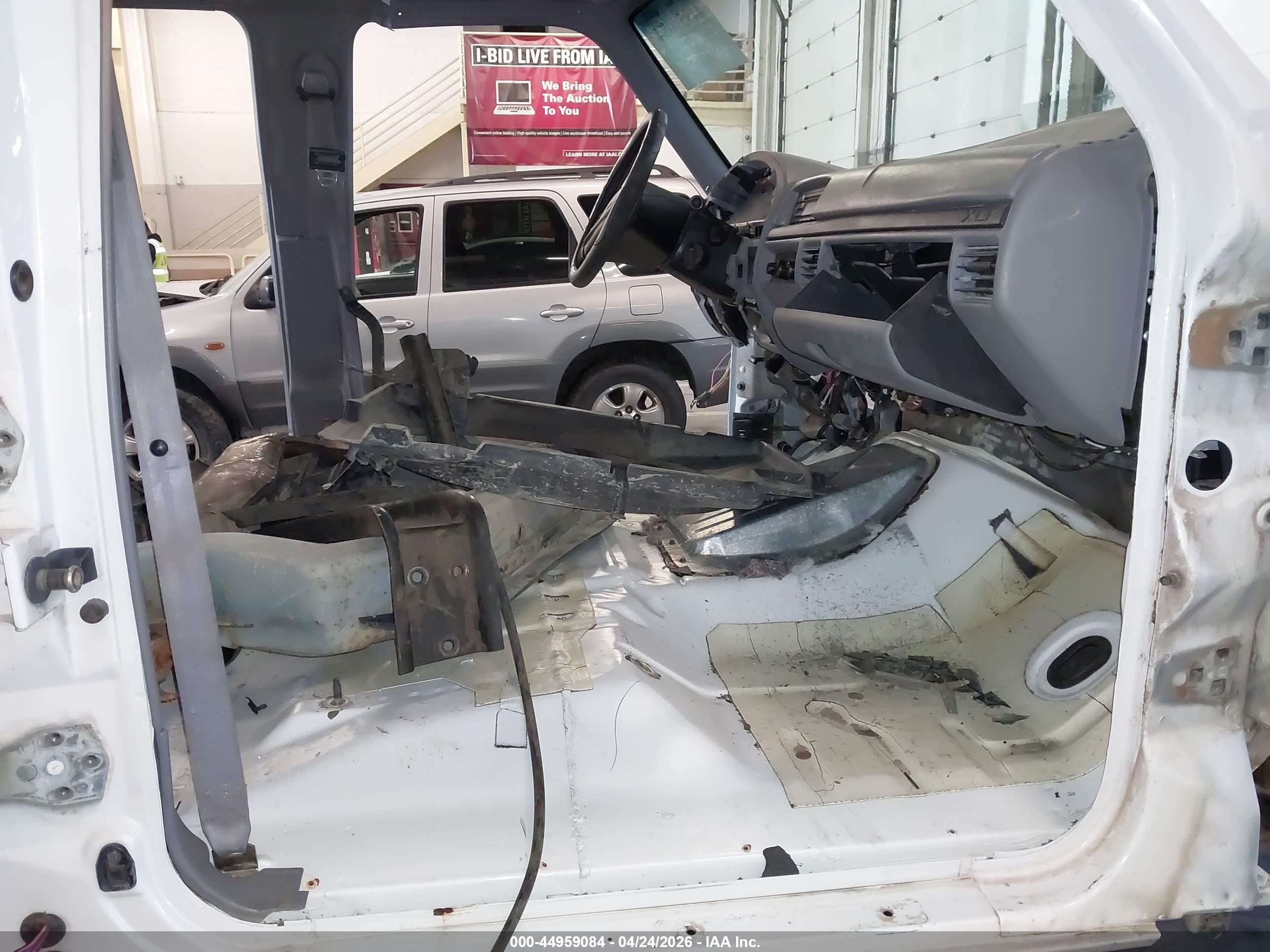 1997 Ford F-250 Xl White vin: 1FTHW26F4VEA06306