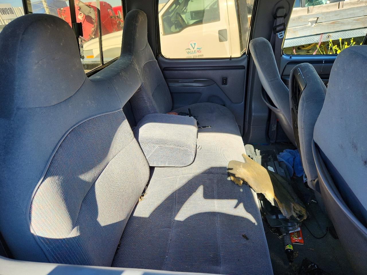 1997 Ford F250 Black vin: 1FTHW26F4VEC77303