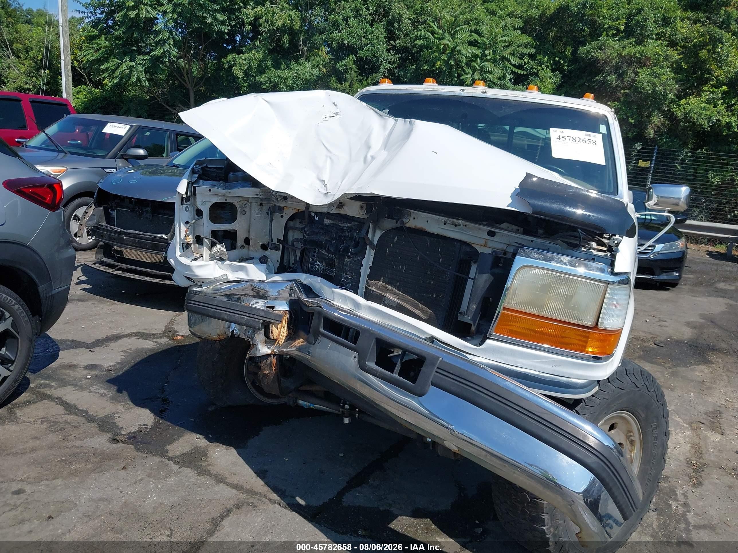 1997 Ford F-250 Xl White vin: 1FTHW26F9VEC81489