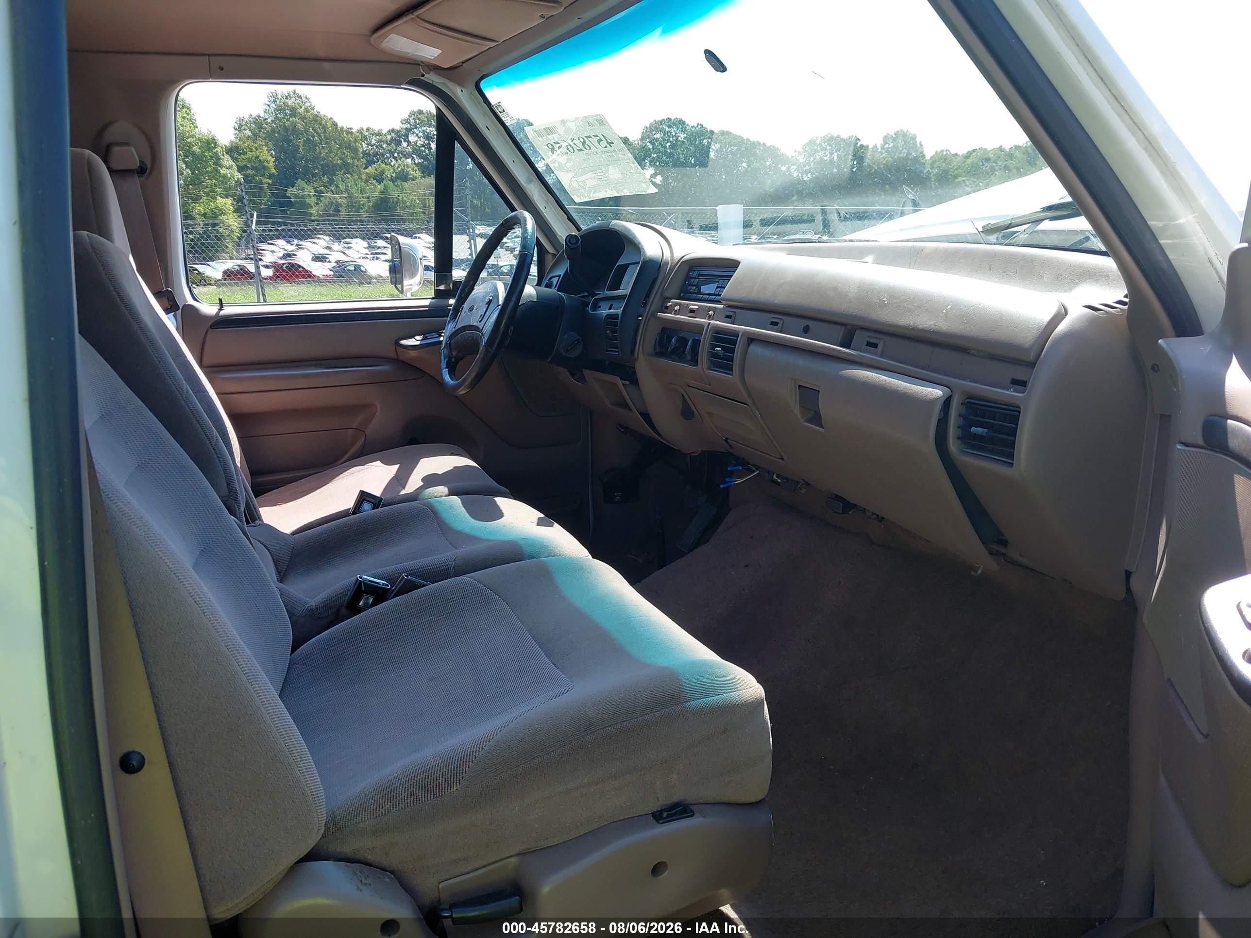 1997 Ford F-250 Xl White vin: 1FTHW26F9VEC81489