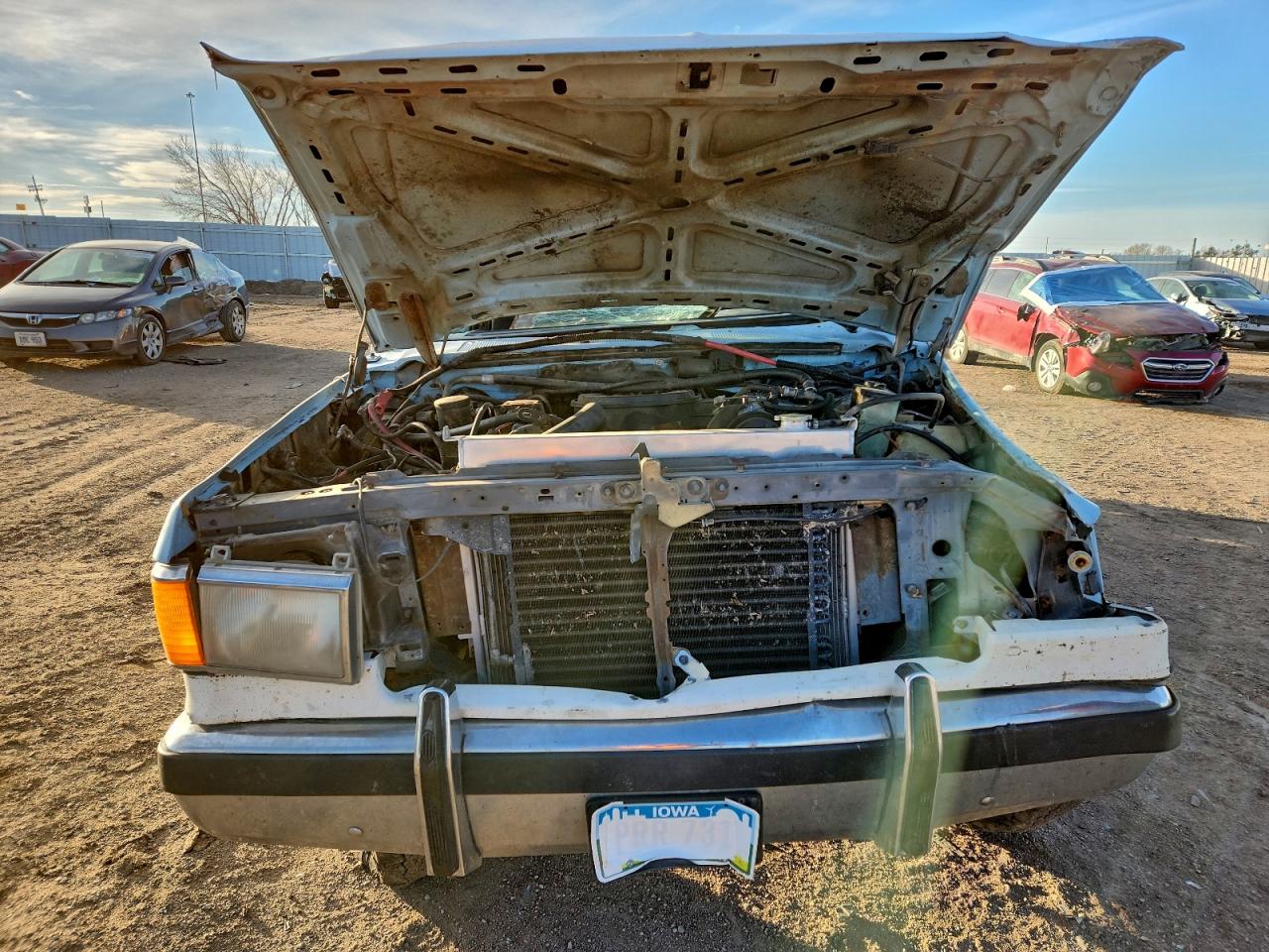1987 Ford F250 Blue vin: 1FTHX2516HKA35170