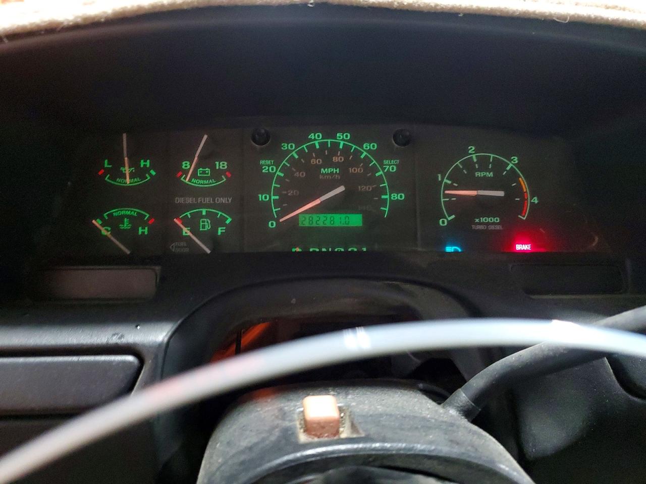 1997 Ford F250 White vin: 1FTHX25F5VEC53221