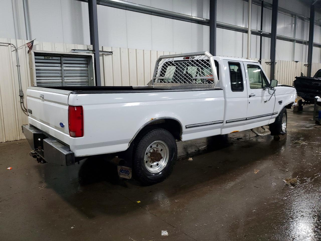 1997 Ford F250 White vin: 1FTHX25F5VEC53221