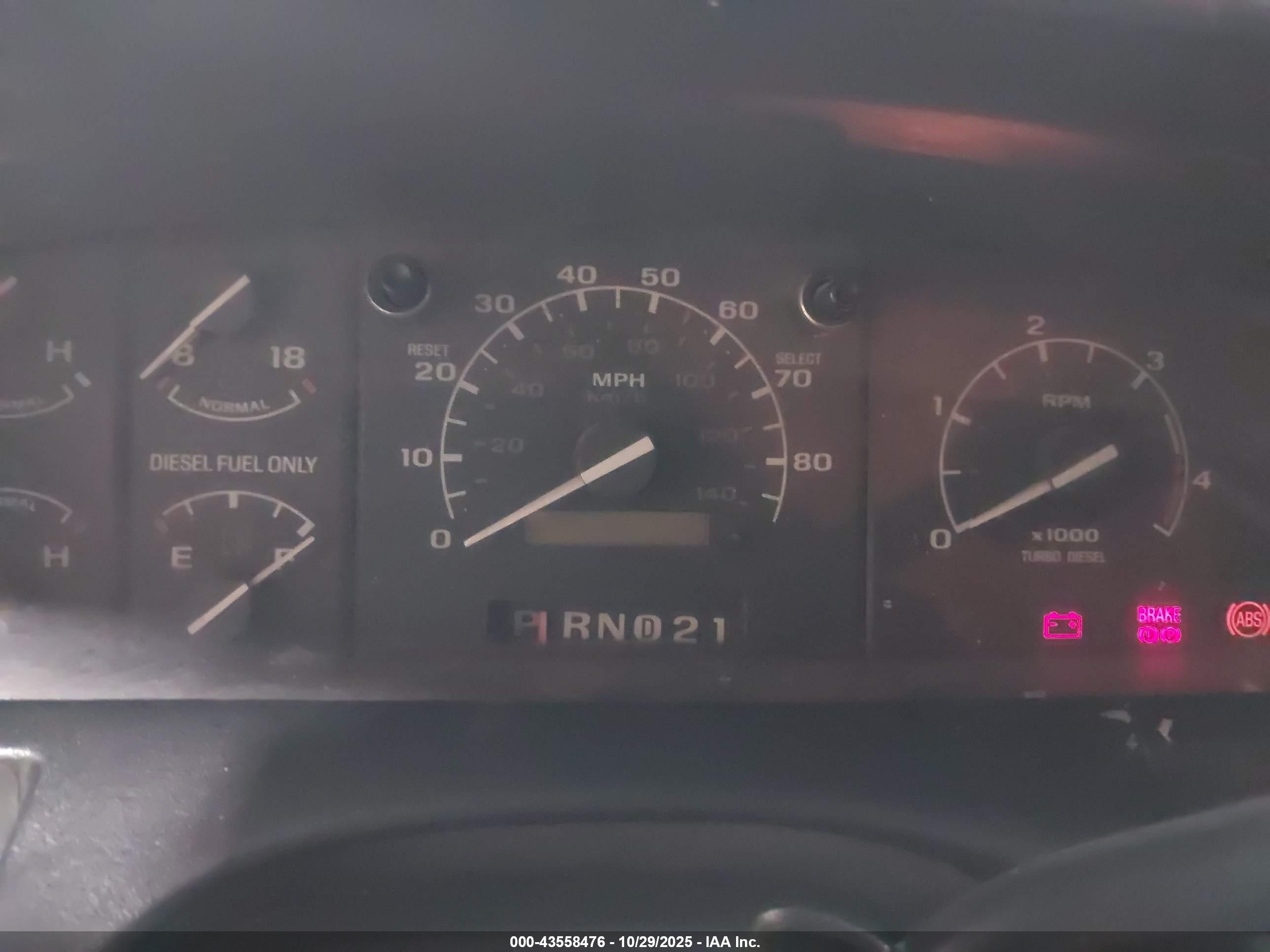 1995 Ford F250   White vin: 1FTHX25F8SKB76602