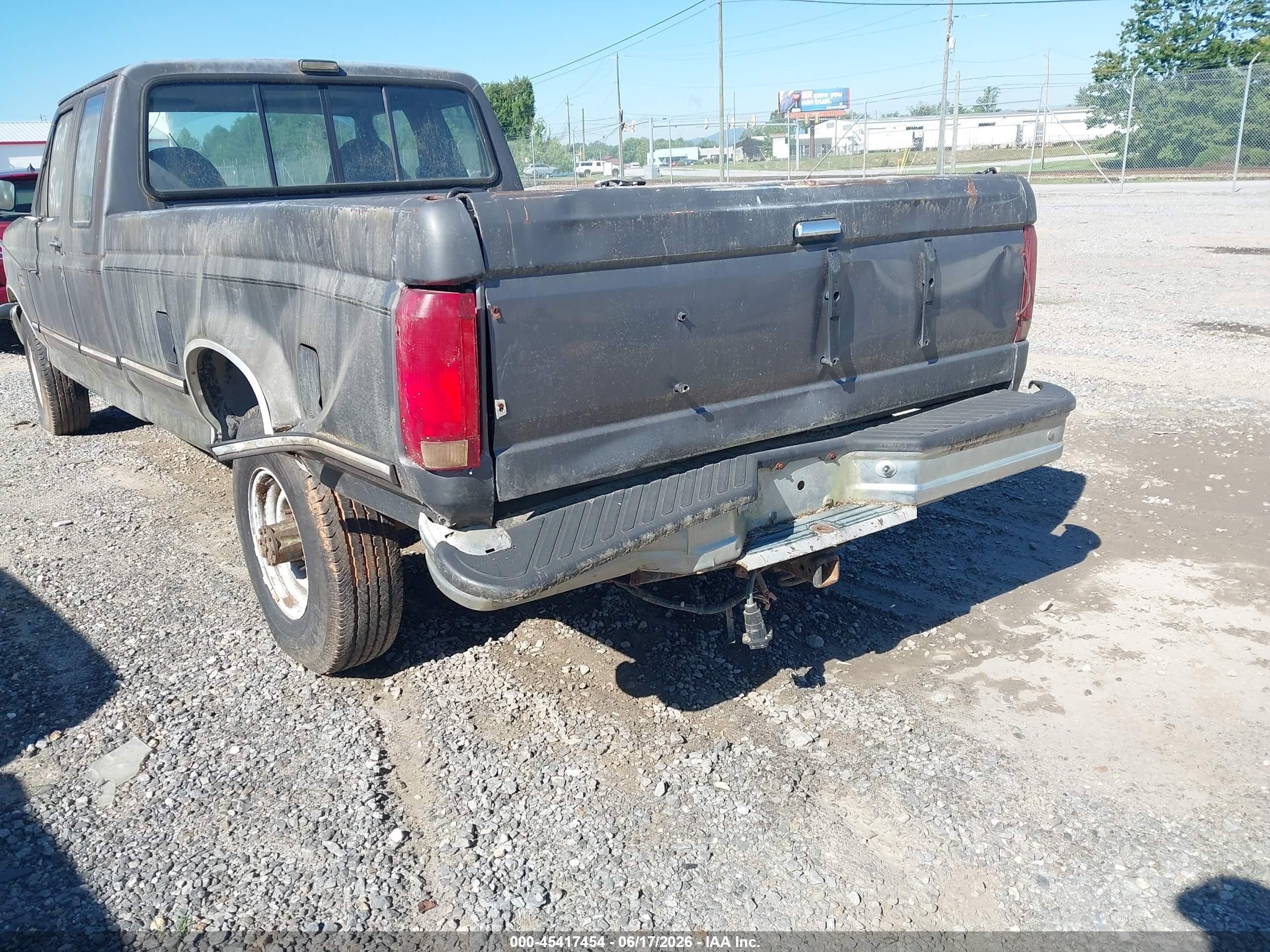 1993 Ford F250   Gray vin: 1FTHX25G0PKB27460