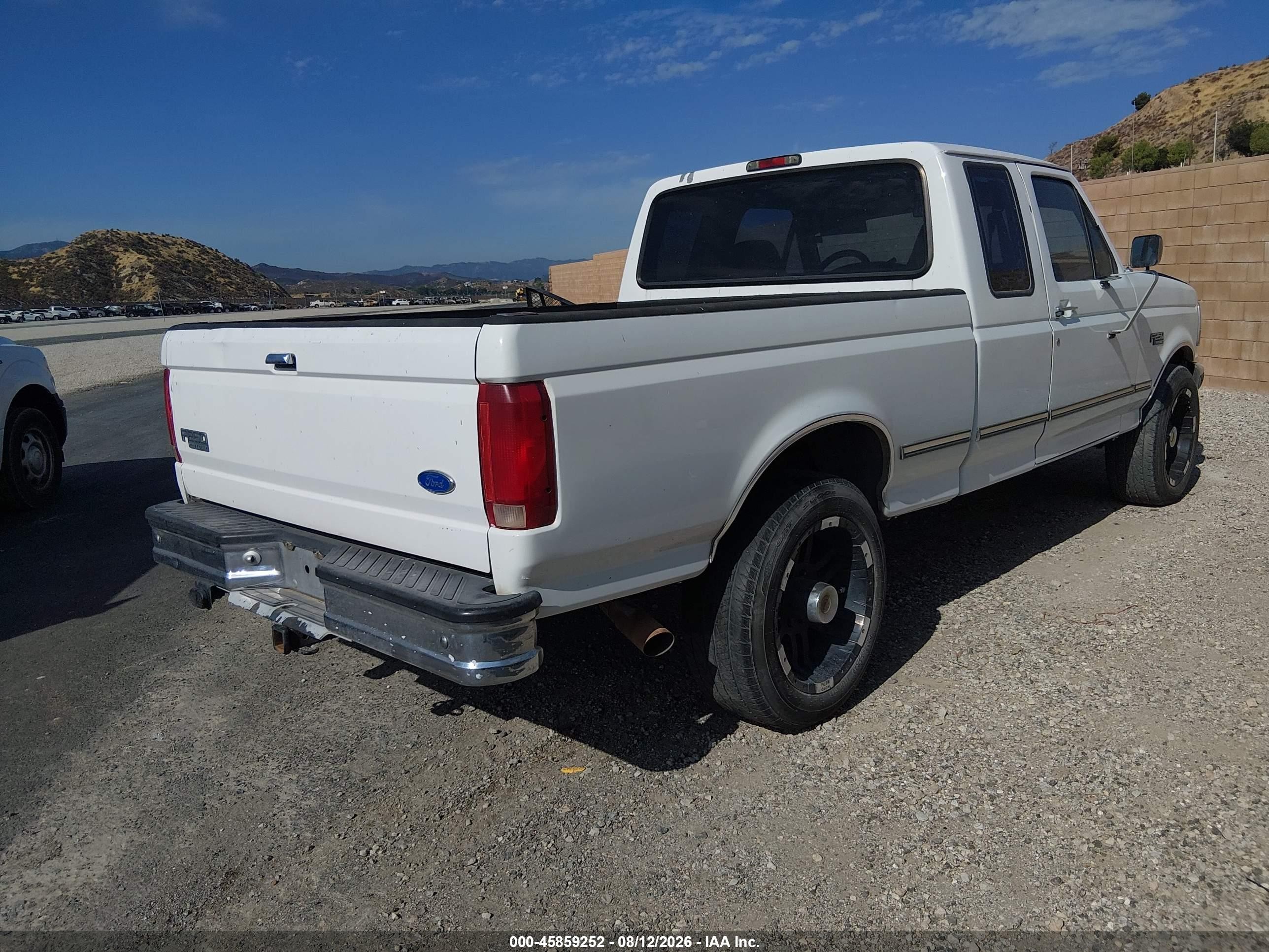 1997 Ford F-250 Hd   Белый vin: 1FTHX25G0VEC23889