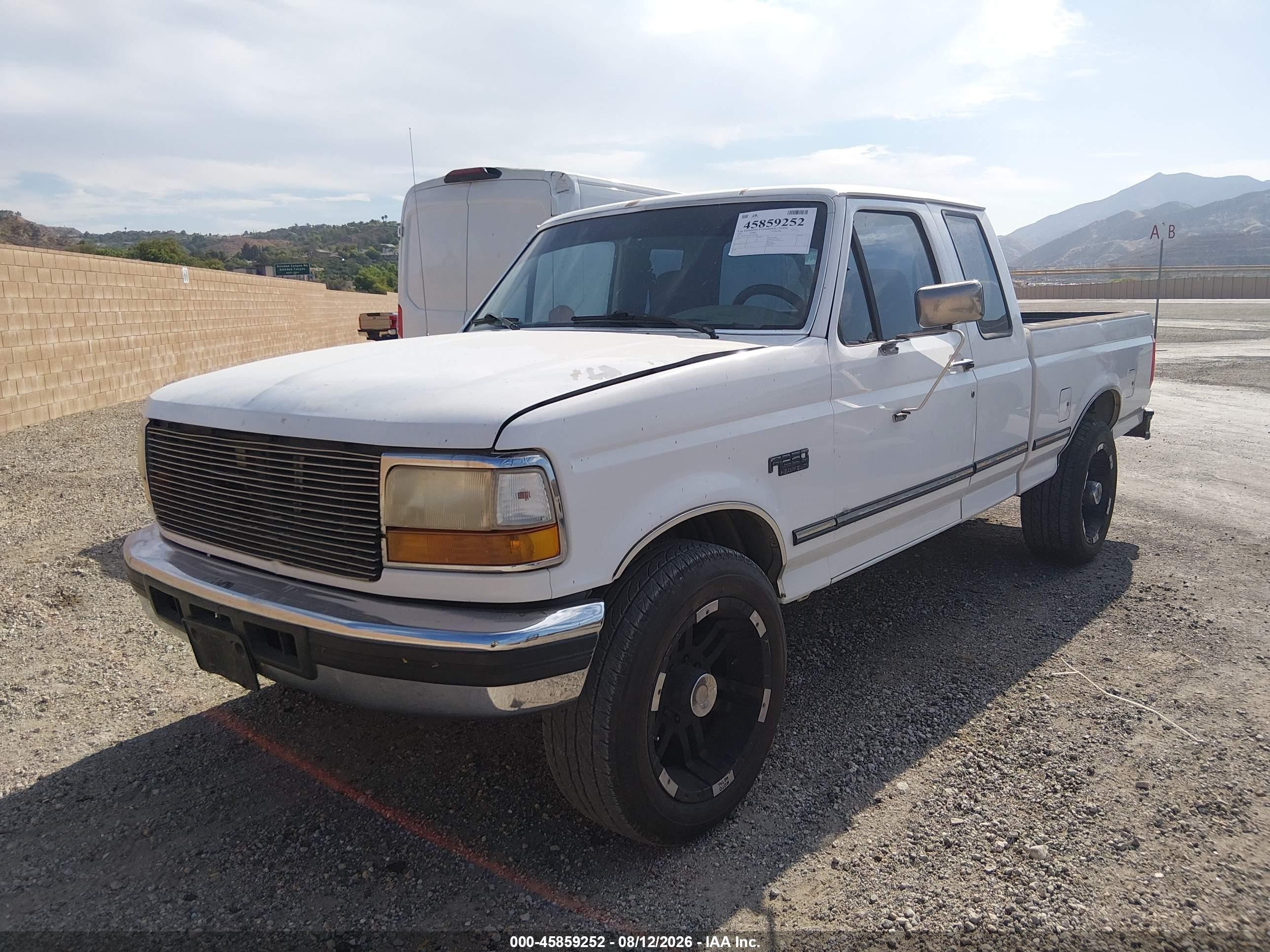 1997 Ford F-250 Hd   Белый vin: 1FTHX25G0VEC23889