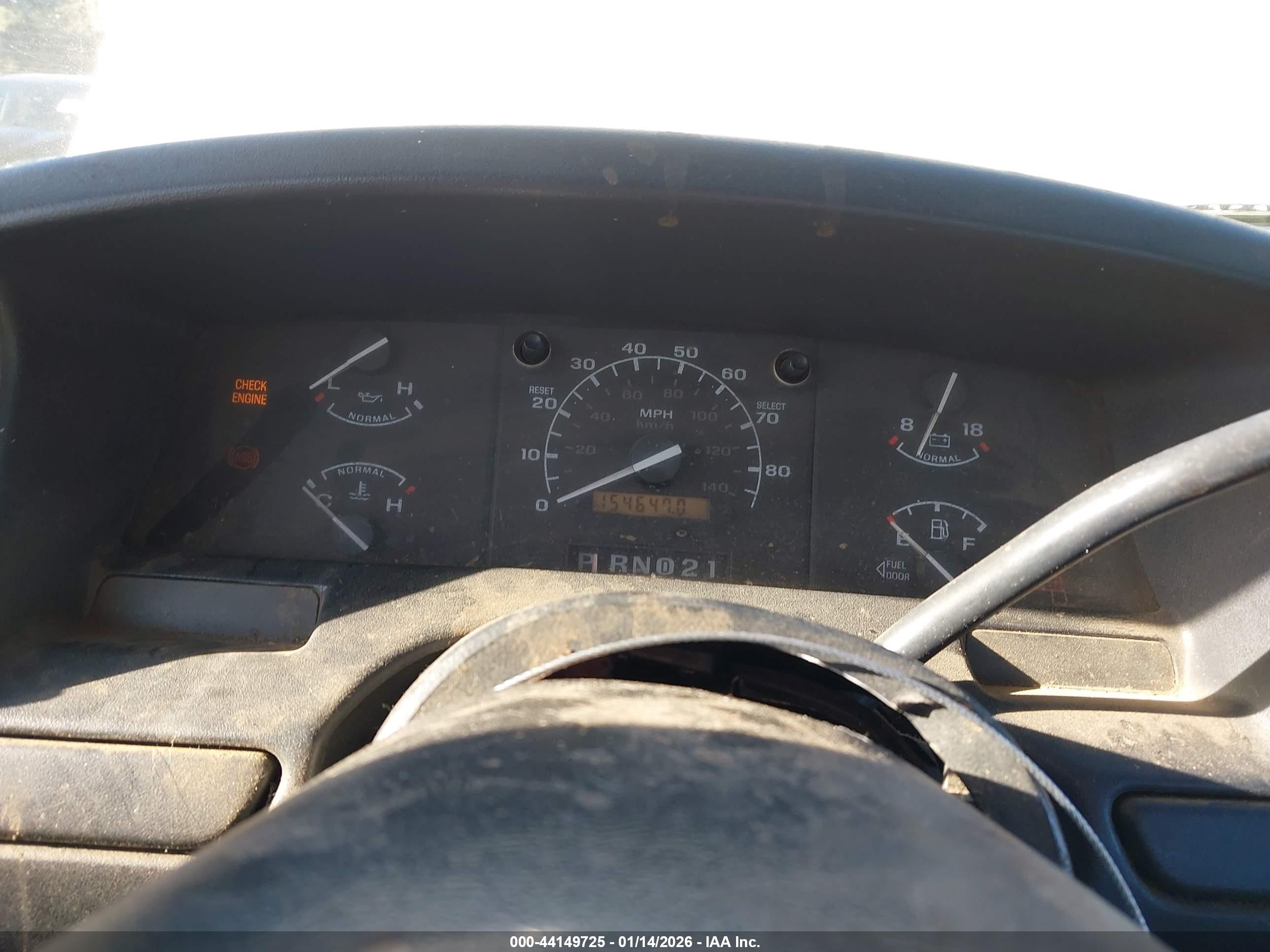 1997 Ford F-250 Xl White vin: 1FTHX25G1VEC93160