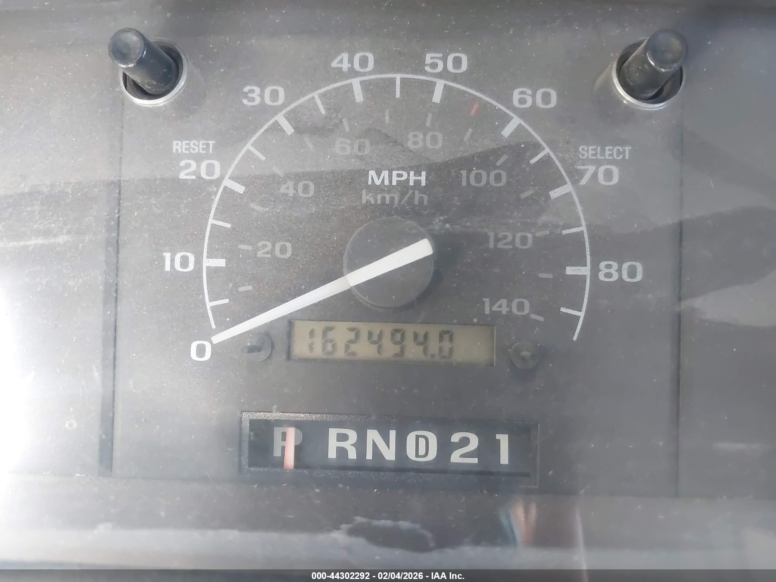 1993 Ford F250   White vin: 1FTHX25G2PKA15243