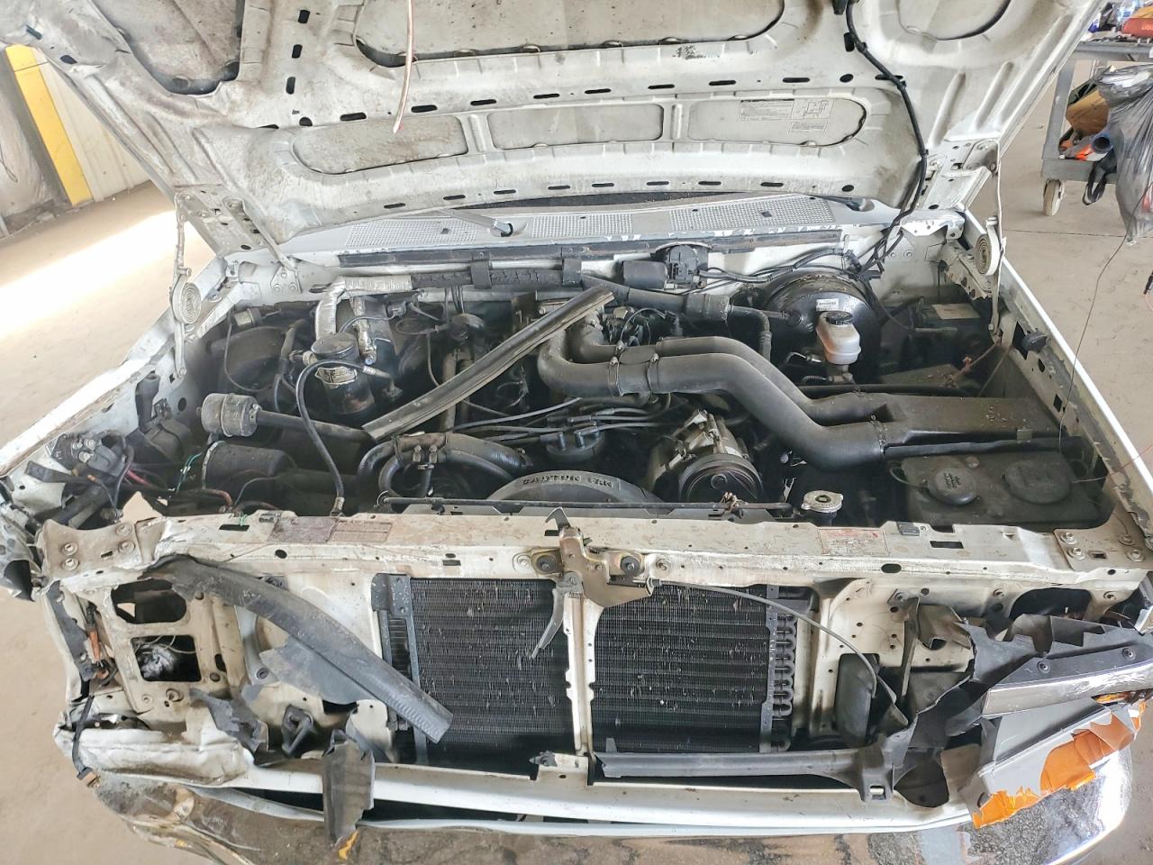 1993 Ford F250 White vin: 1FTHX25G4PKA81387