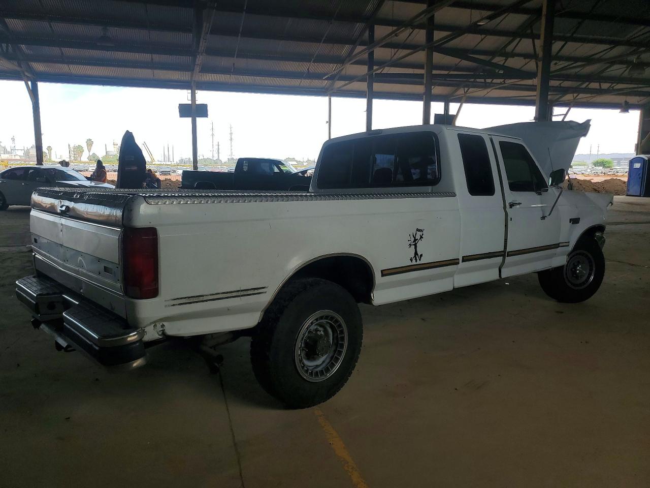 1993 Ford F250 White vin: 1FTHX25G4PKA81387