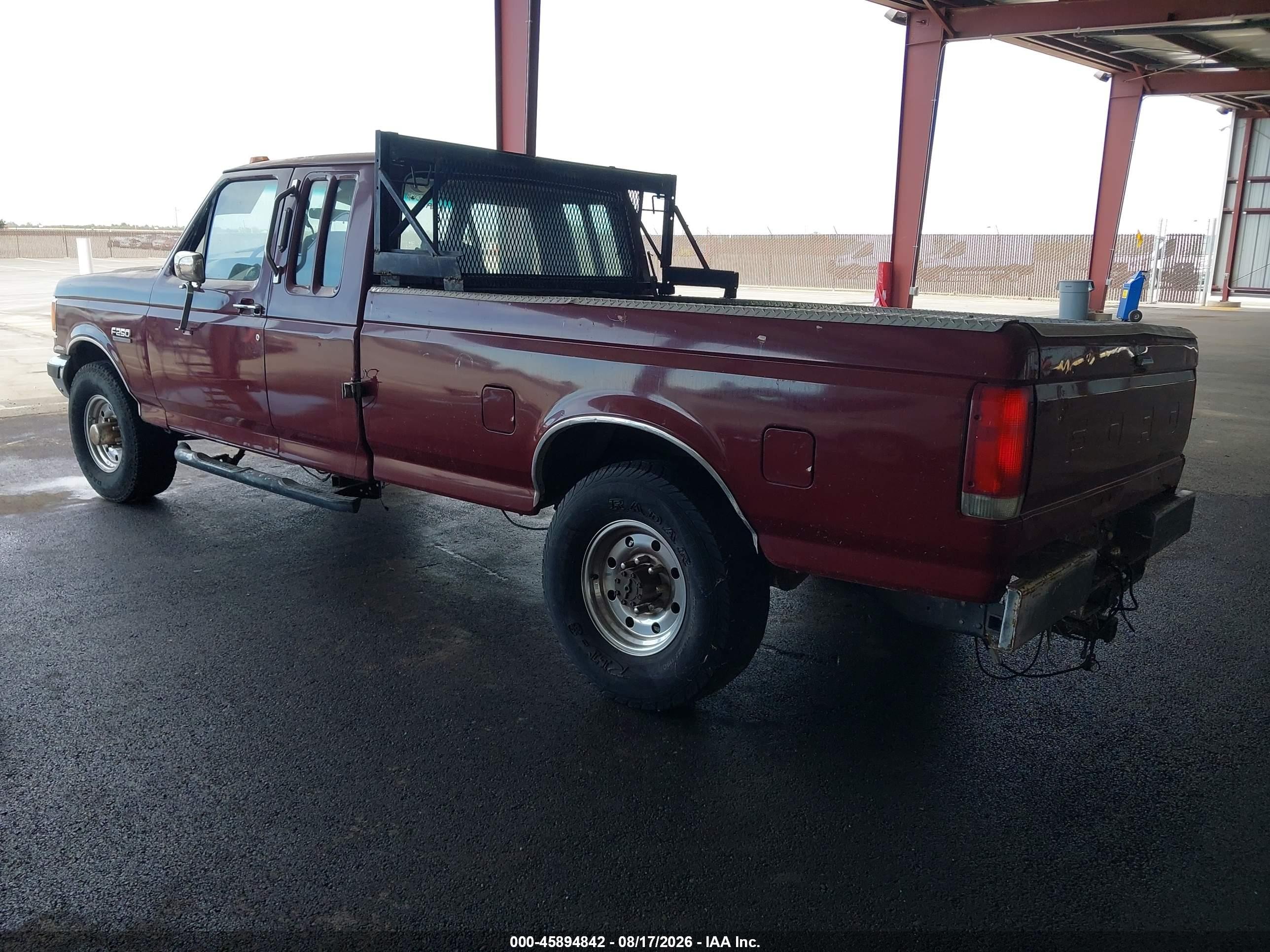 1988 Ford F250   Red vin: 1FTHX25G5JKA98898