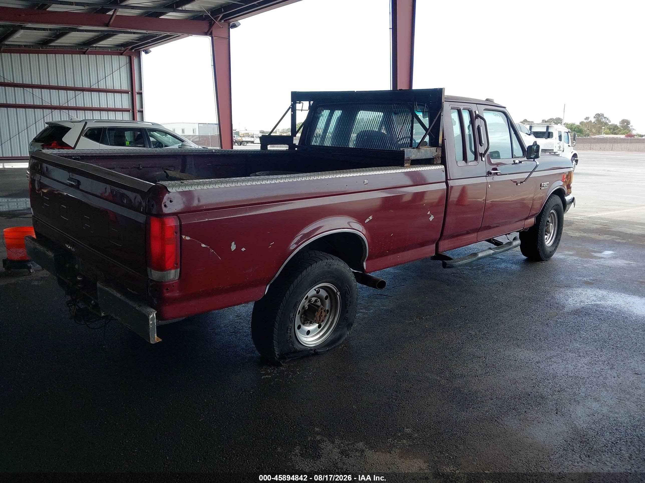 1988 Ford F250   Red vin: 1FTHX25G5JKA98898