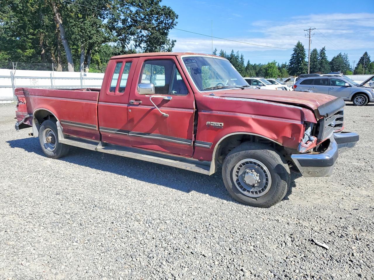 1990 Ford F250 Maroon vin: 1FTHX25G7LKB26686