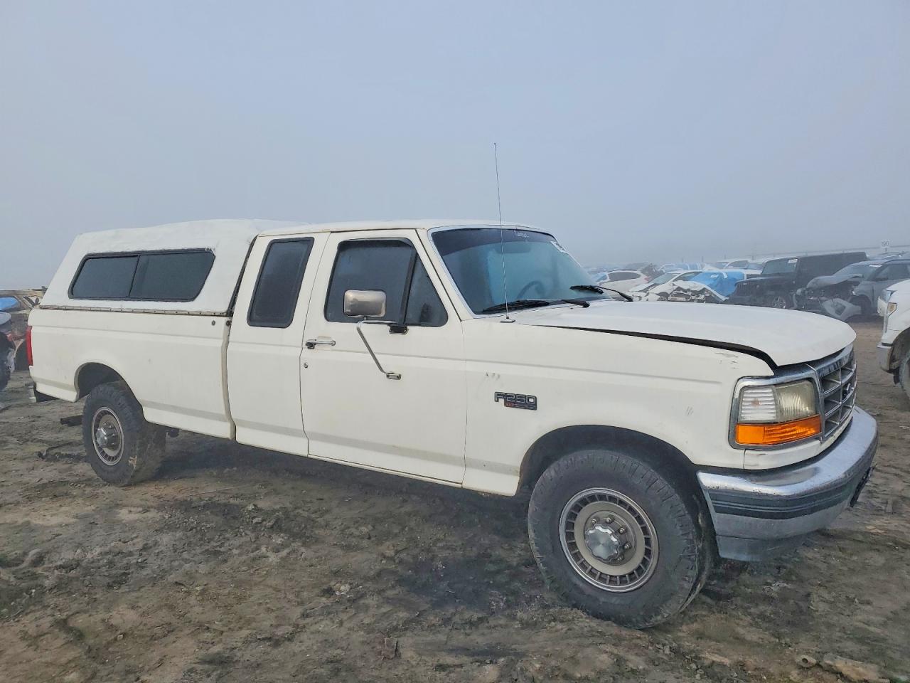 1993 Ford F250 White vin: 1FTHX25G8PKA43886