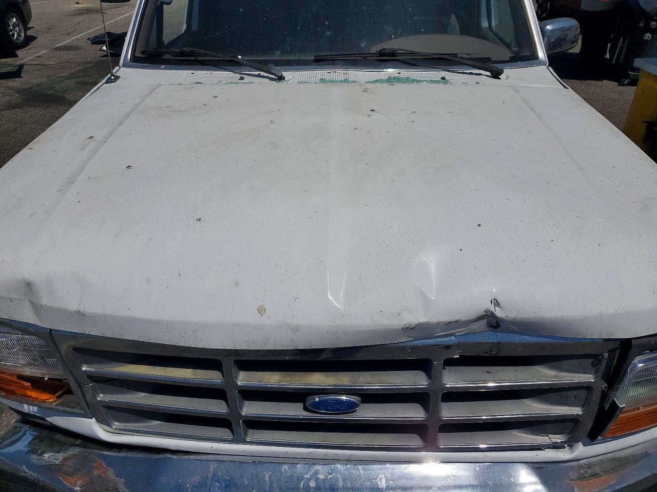 1997 Ford F250 White vin: 1FTHX25GXVEC01009