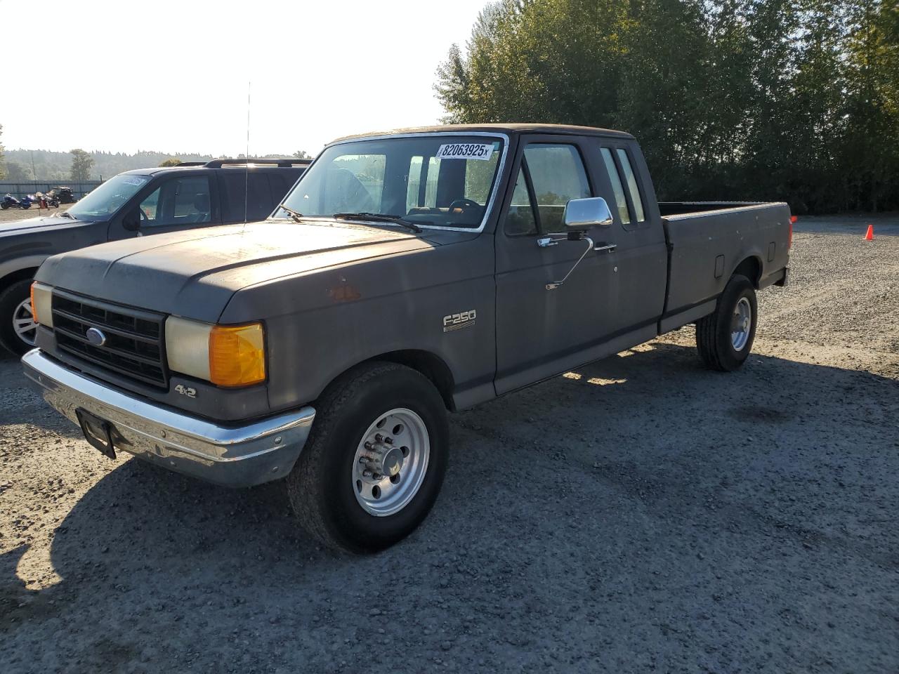 1987 Ford F250 Black vin: 1FTHX25H0HKA67089