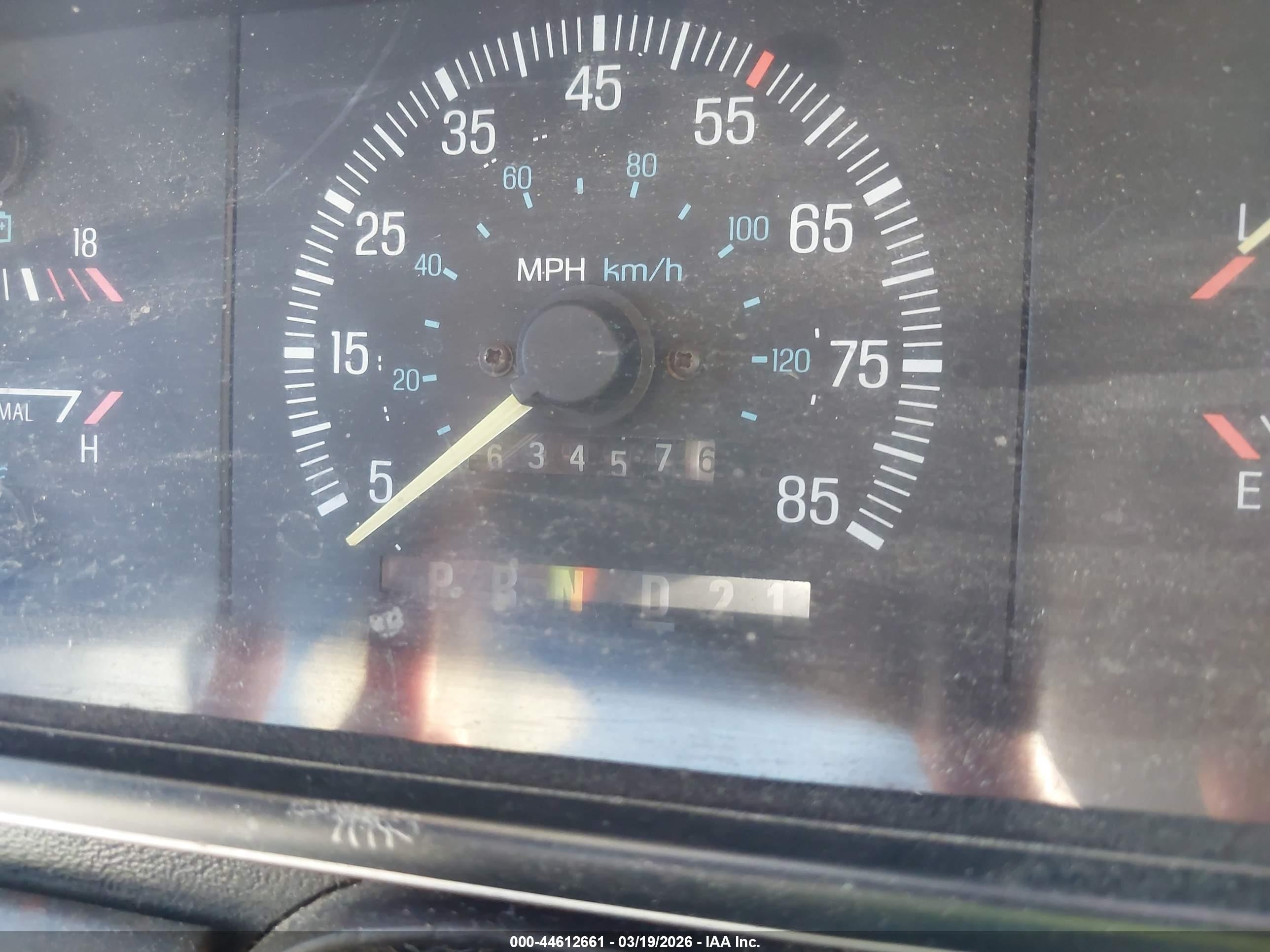 1987 Ford F250   Blue vin: 1FTHX25H3HKA11311