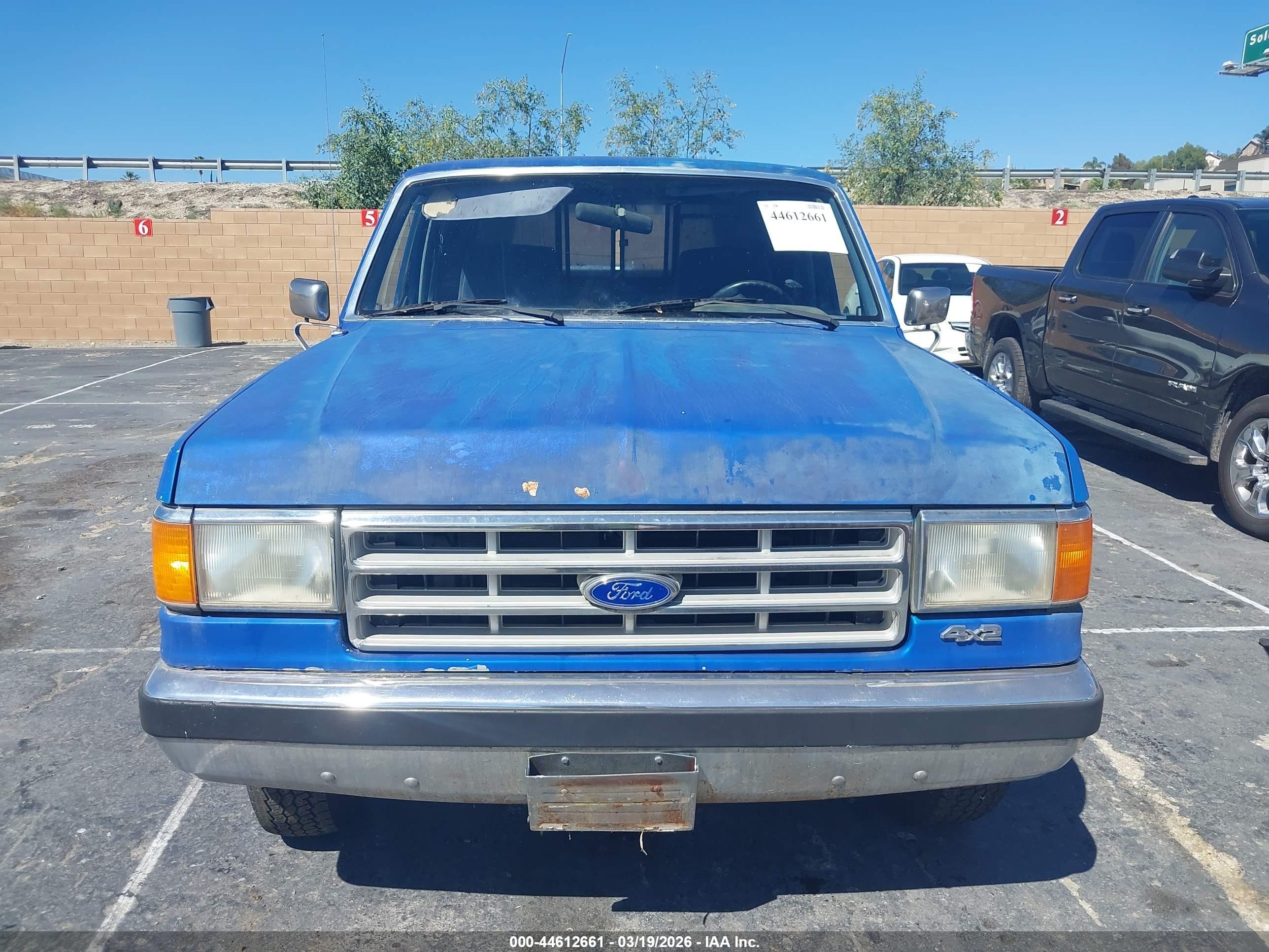 1987 Ford F250   Blue vin: 1FTHX25H3HKA11311