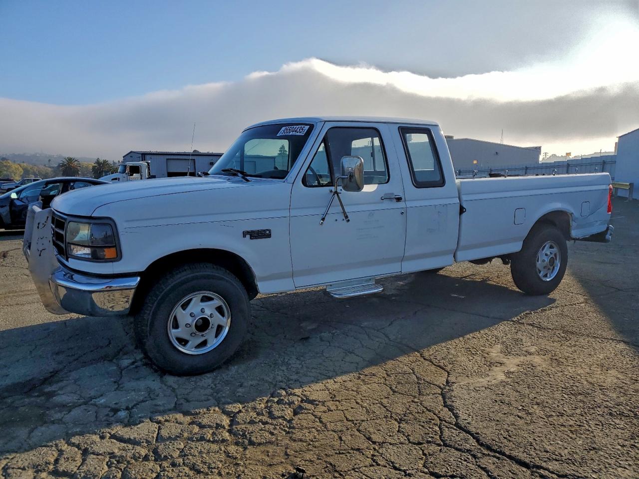 1993 Ford F250 White vin: 1FTHX25H5PKA41148