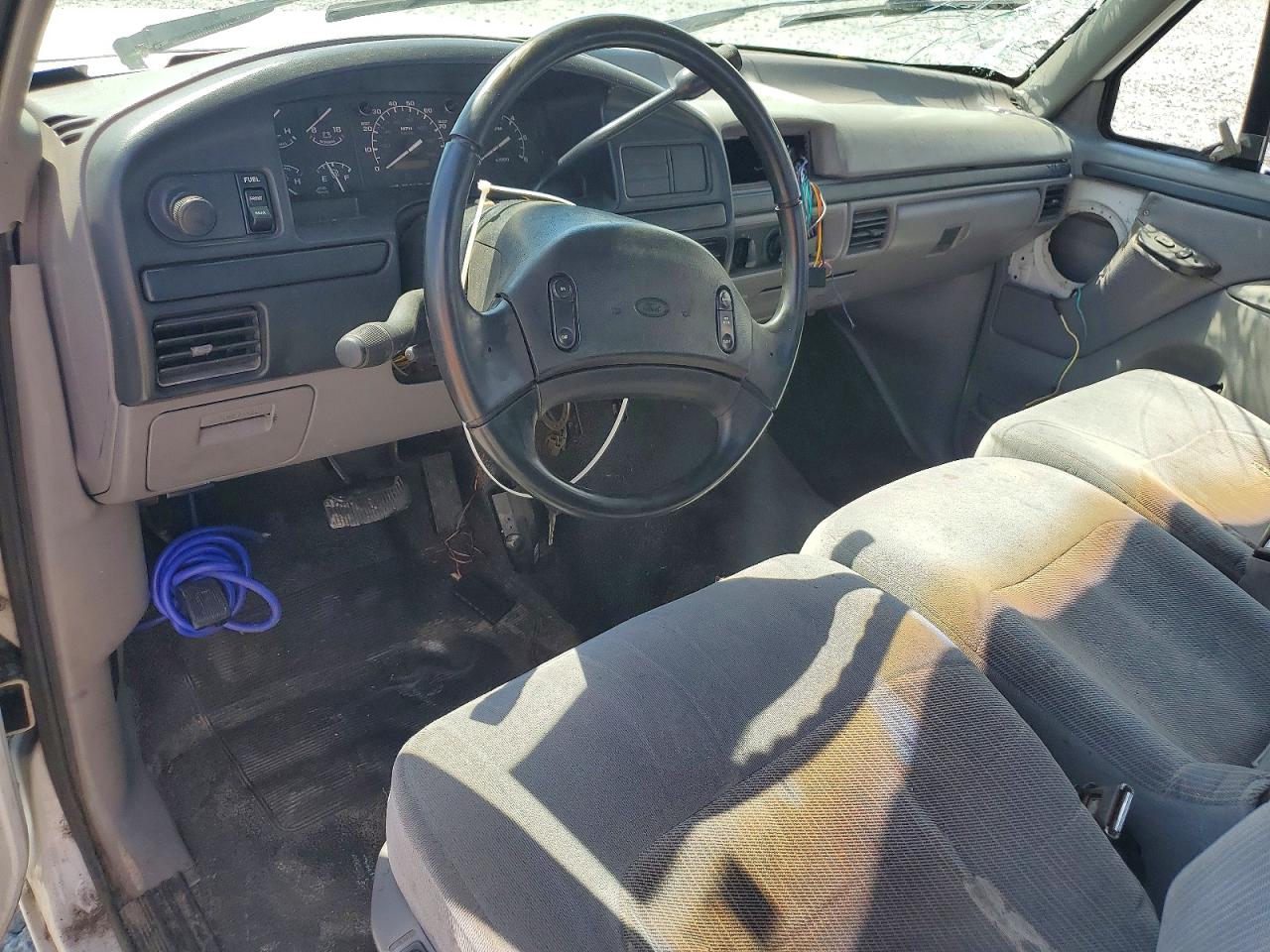 1997 Ford F250 White vin: 1FTHX25H5VEB77159