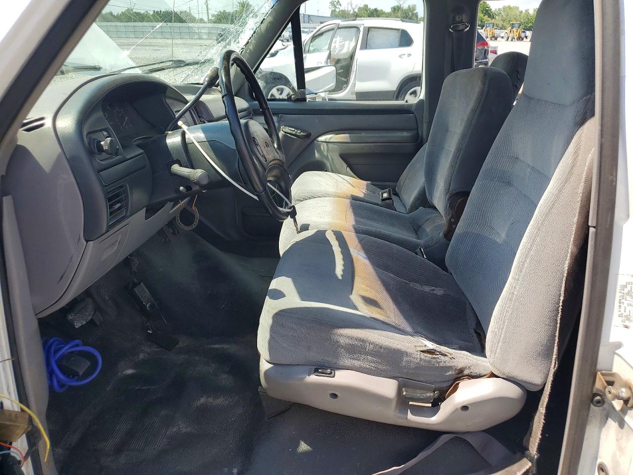 1997 Ford F250 White vin: 1FTHX25H5VEB77159