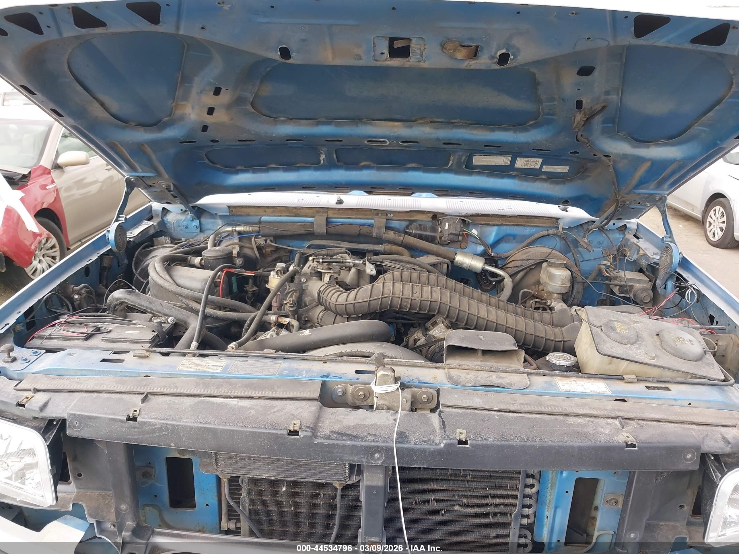 1993 Ford F250   Blue vin: 1FTHX25H6PKB48595