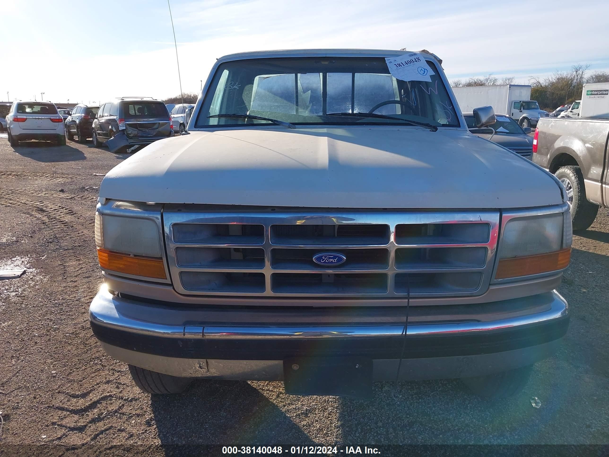 1994 Ford F250   White vin: 1FTHX25H6RKC01430