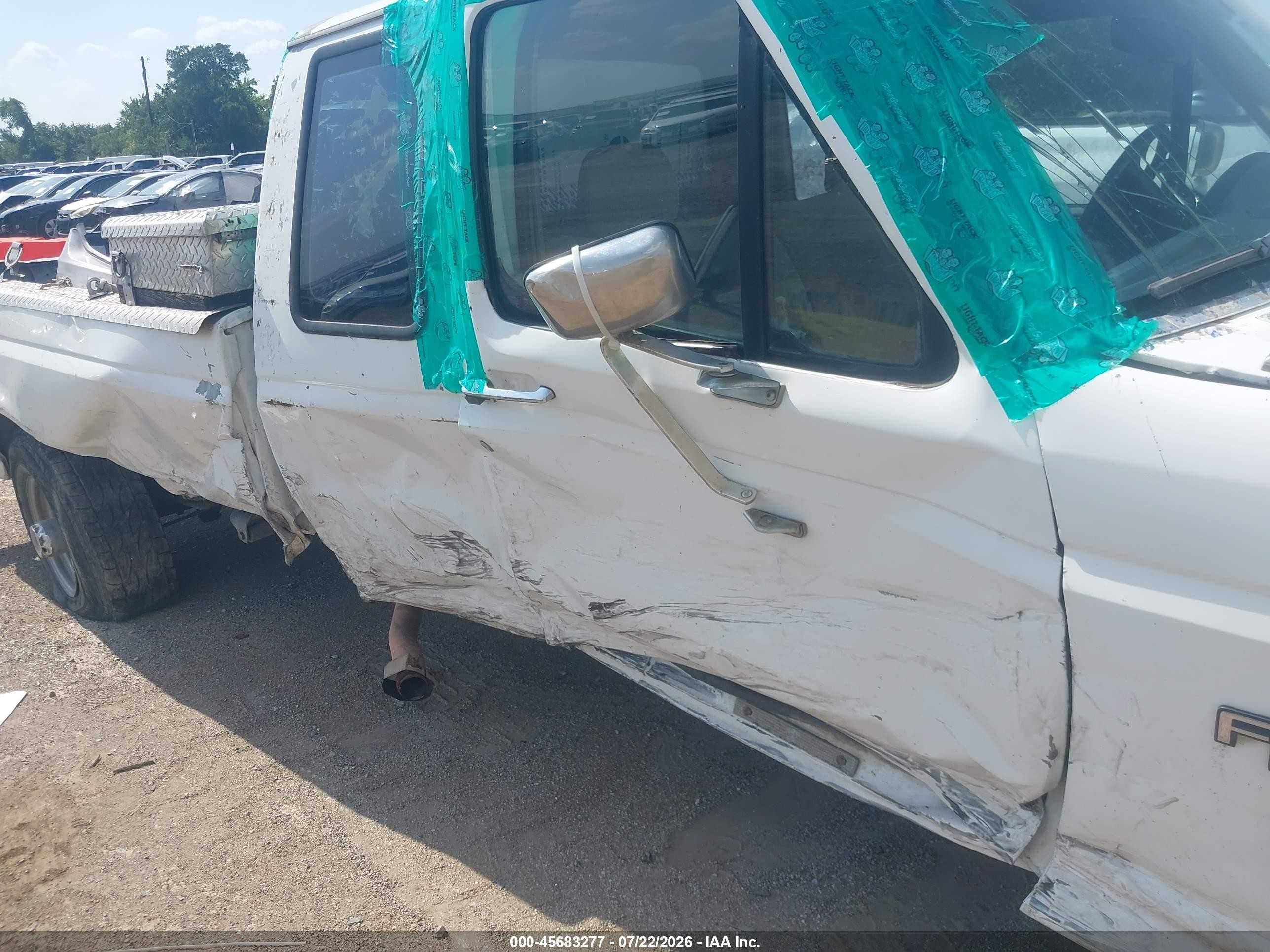 1996 Ford F250 White vin: 1FTHX25H6TEB46659
