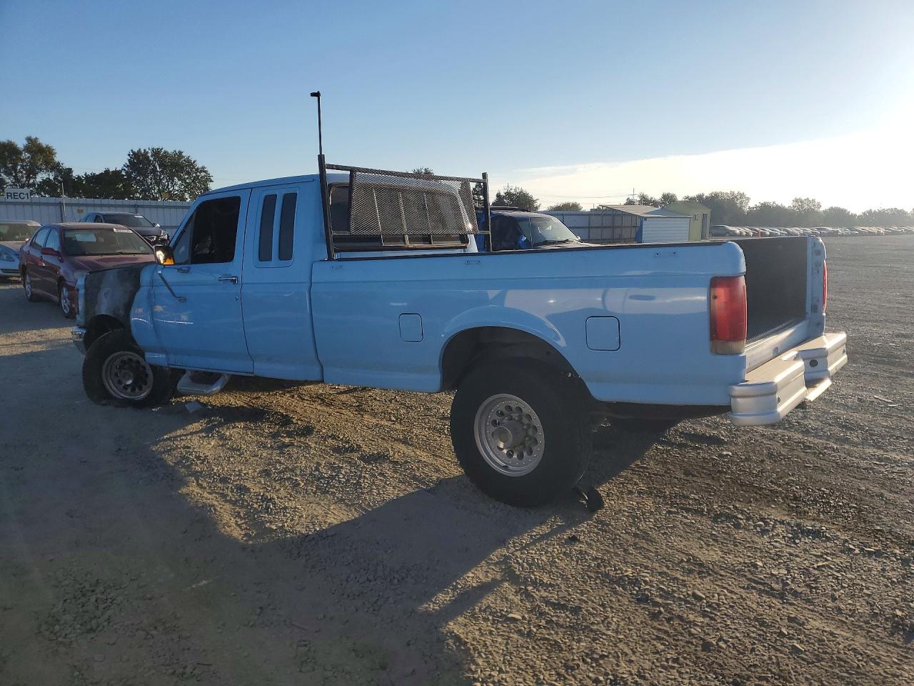 1987 Ford F250 Blue vin: 1FTHX25L8HKB22621