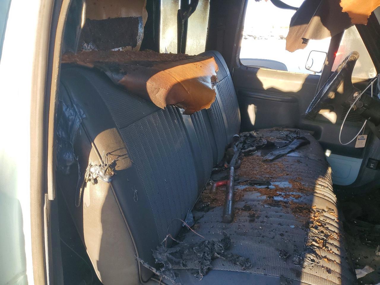 1987 Ford F250 Blue vin: 1FTHX25L8HKB22621