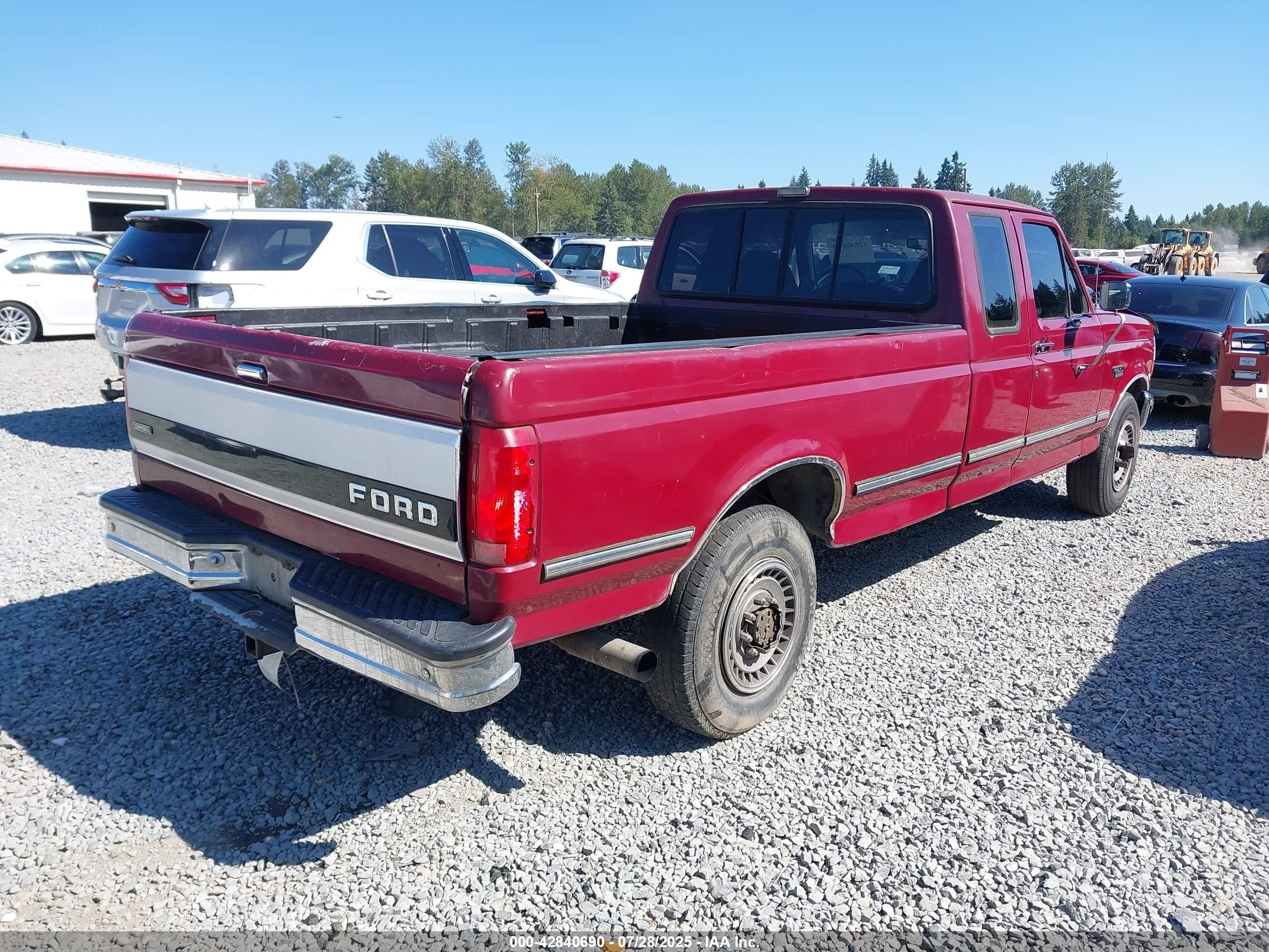 1993 Ford F250   Red vin: 1FTHX25M6PKA24095