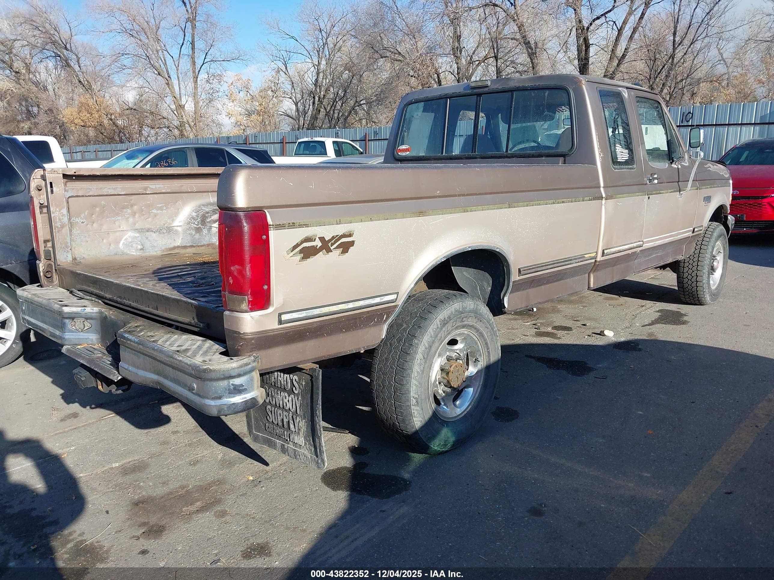 1993 Ford F250   Gold vin: 1FTHX26C8PKB92827