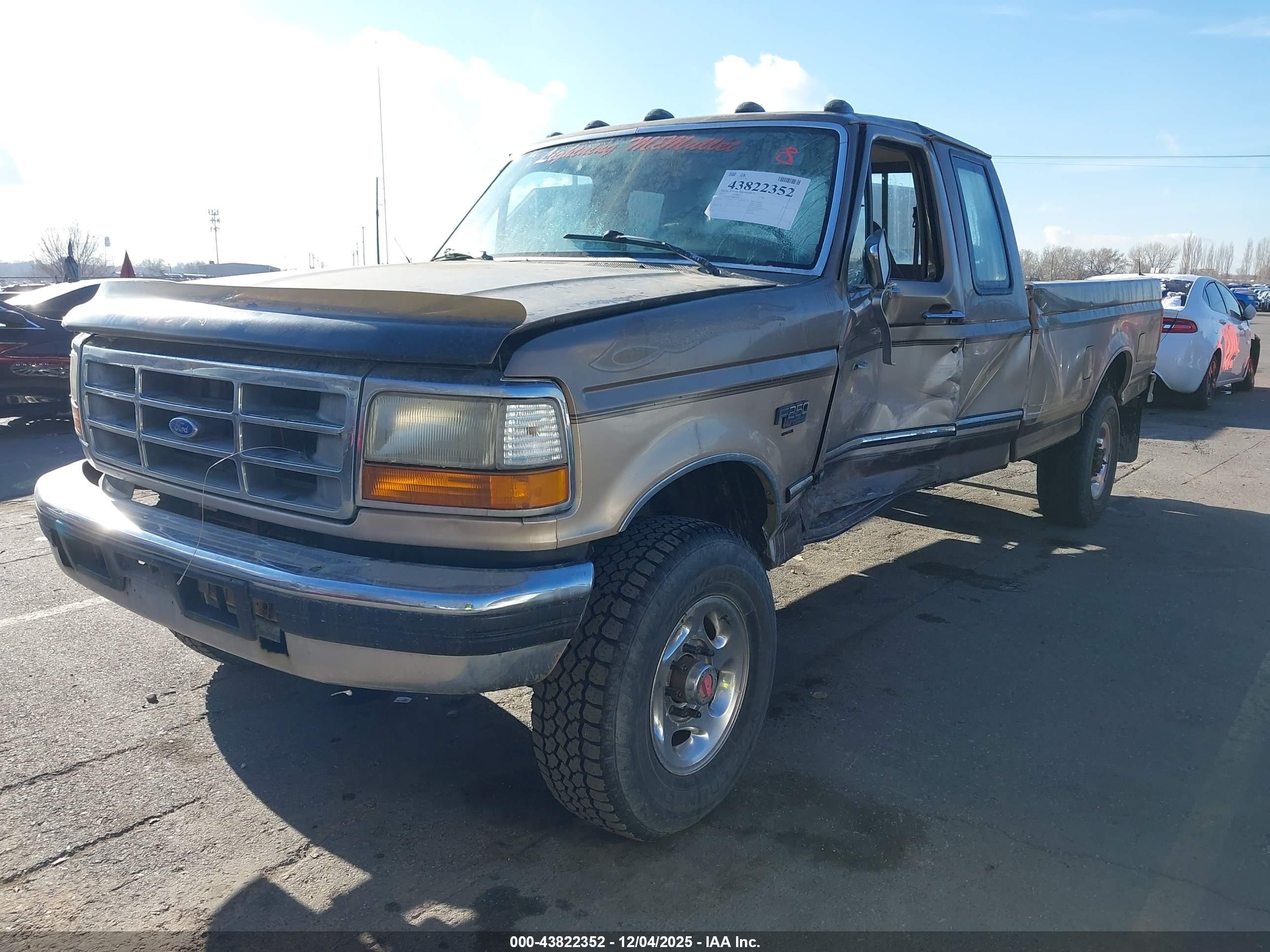 1993 Ford F250   Gold vin: 1FTHX26C8PKB92827