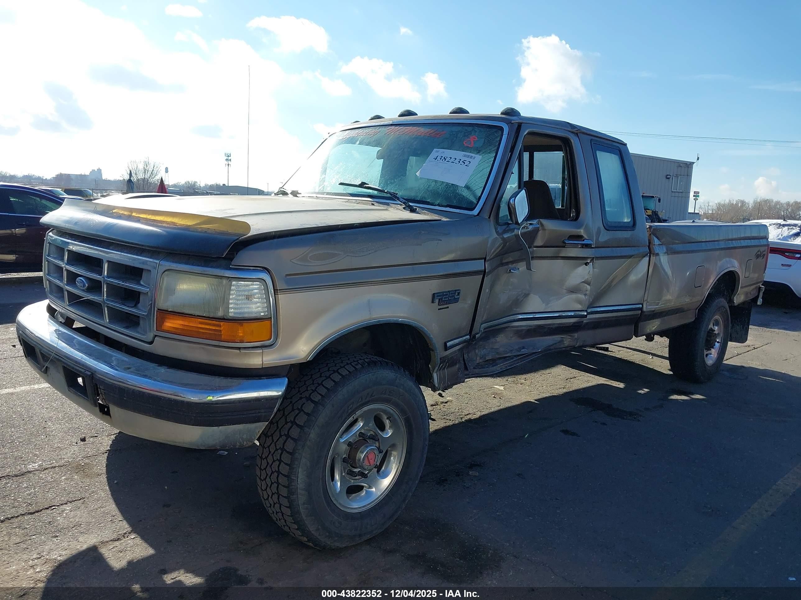 1993 Ford F250   Gold vin: 1FTHX26C8PKB92827