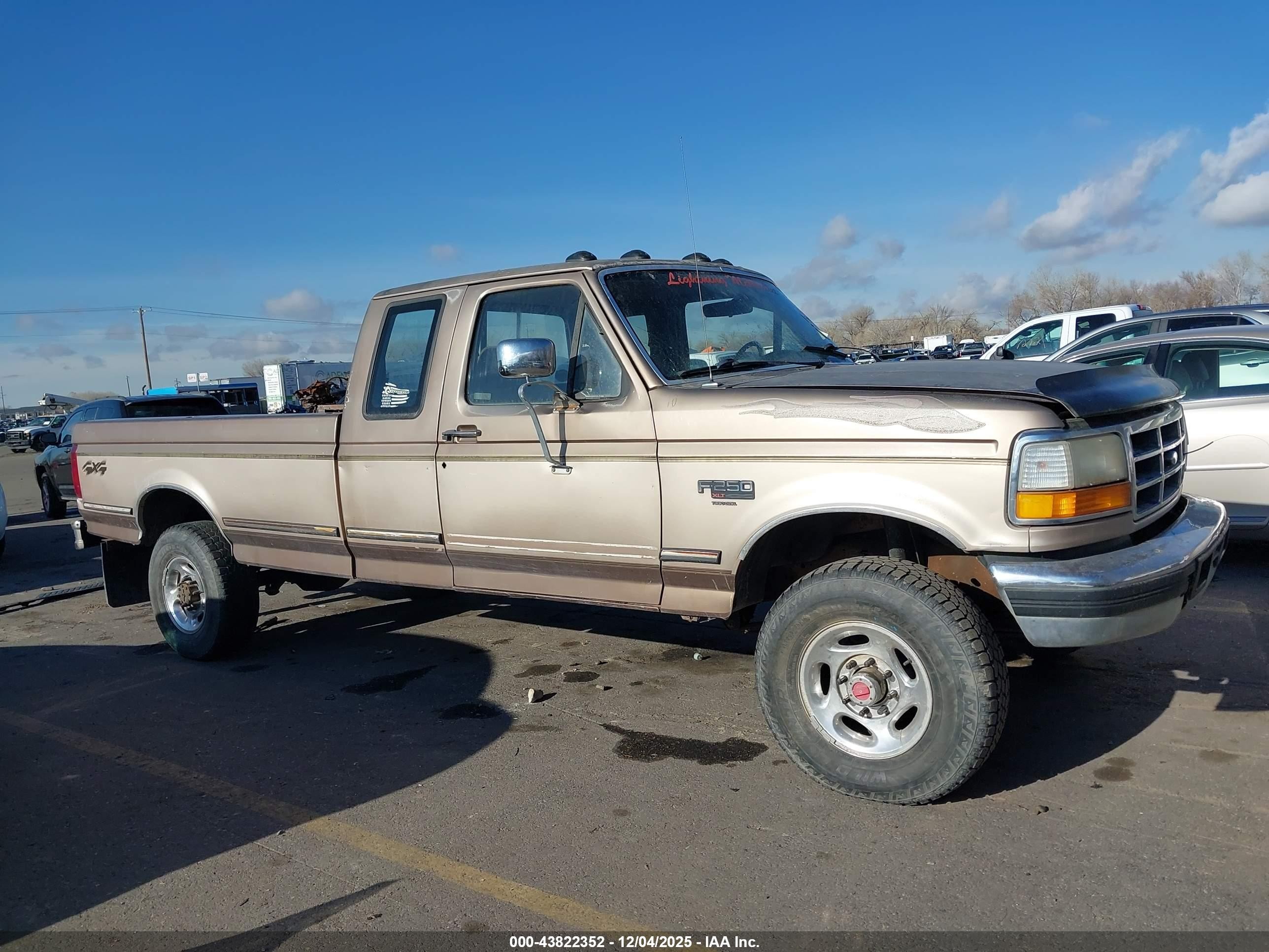1993 Ford F250   Gold vin: 1FTHX26C8PKB92827