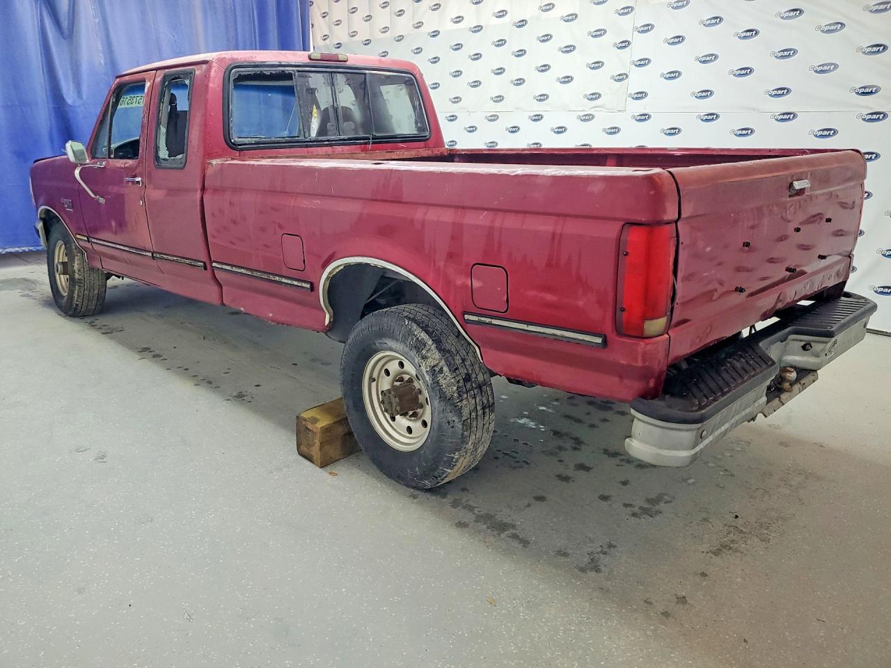 1995 Ford F250 Red vin: 1FTHX26F0SKB23259