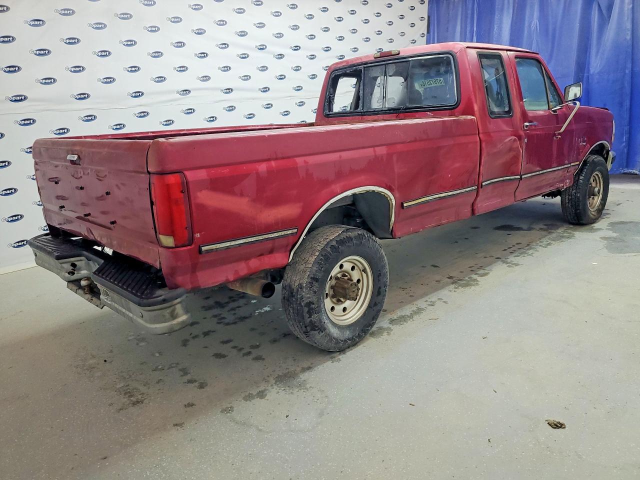 1995 Ford F250 Red vin: 1FTHX26F0SKB23259