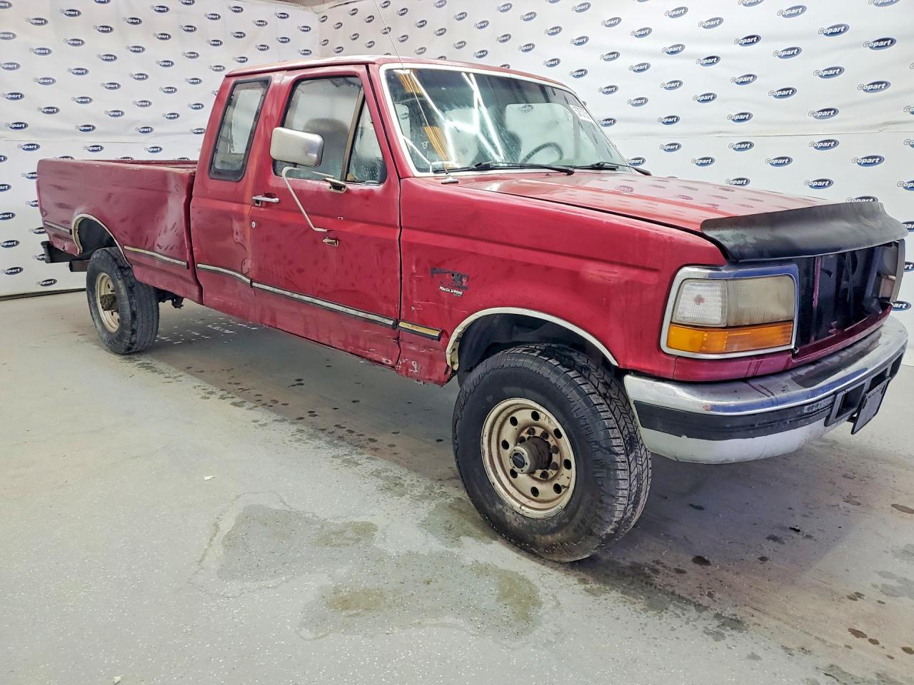 1995 Ford F250 Red vin: 1FTHX26F0SKB23259