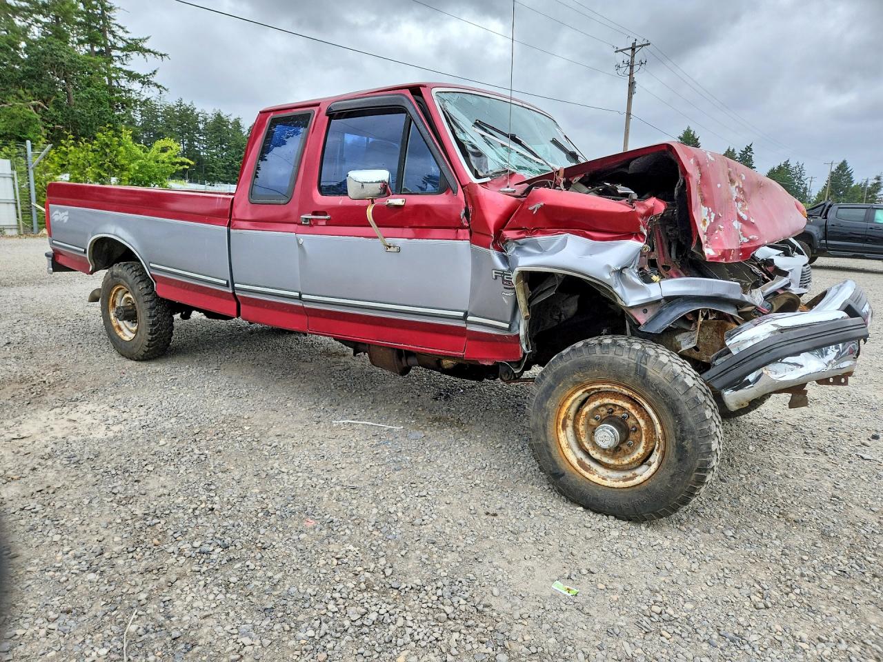 1994 Ford F250 Burgundy vin: 1FTHX26F5RKB66442