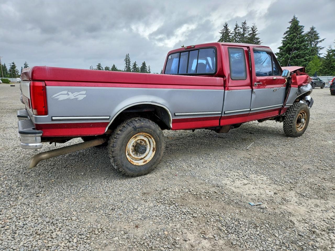1994 Ford F250 Burgundy vin: 1FTHX26F5RKB66442