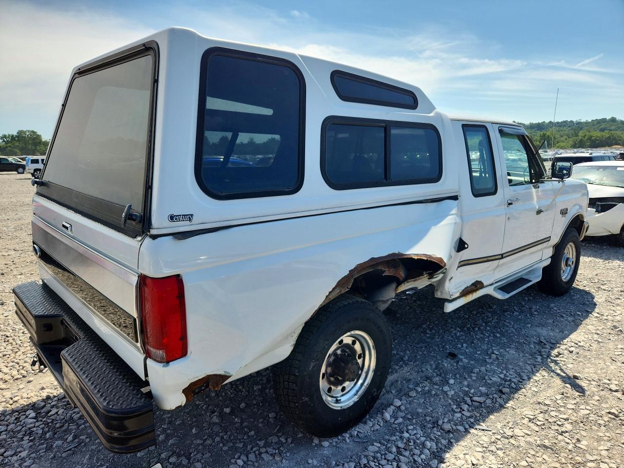1996 Ford F250 White vin: 1FTHX26F5TEB41093