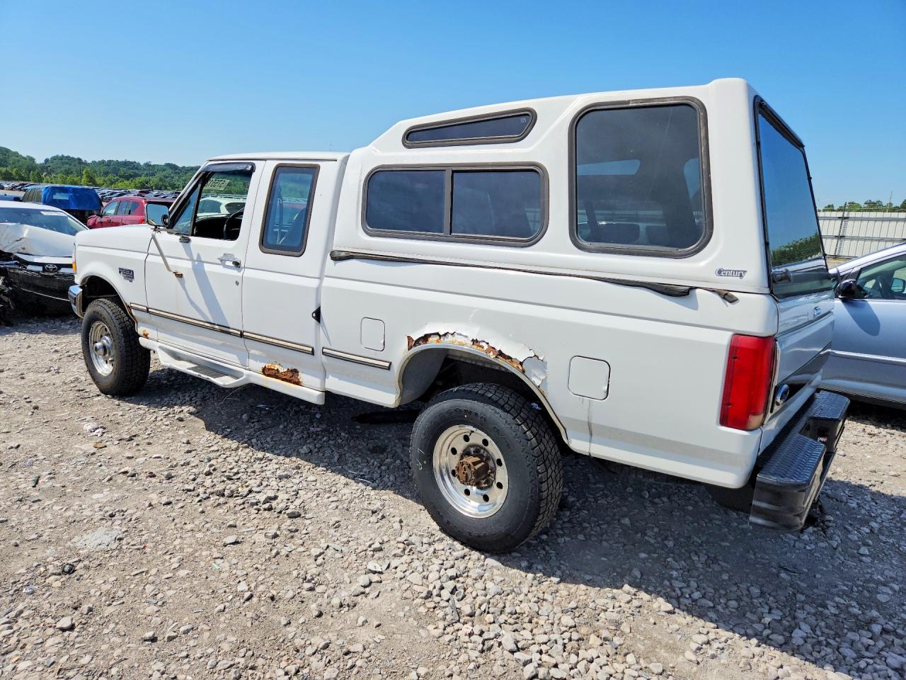 1996 Ford F250 White vin: 1FTHX26F5TEB41093