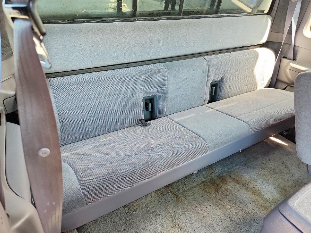 1996 Ford F250 White vin: 1FTHX26F5TEB41093